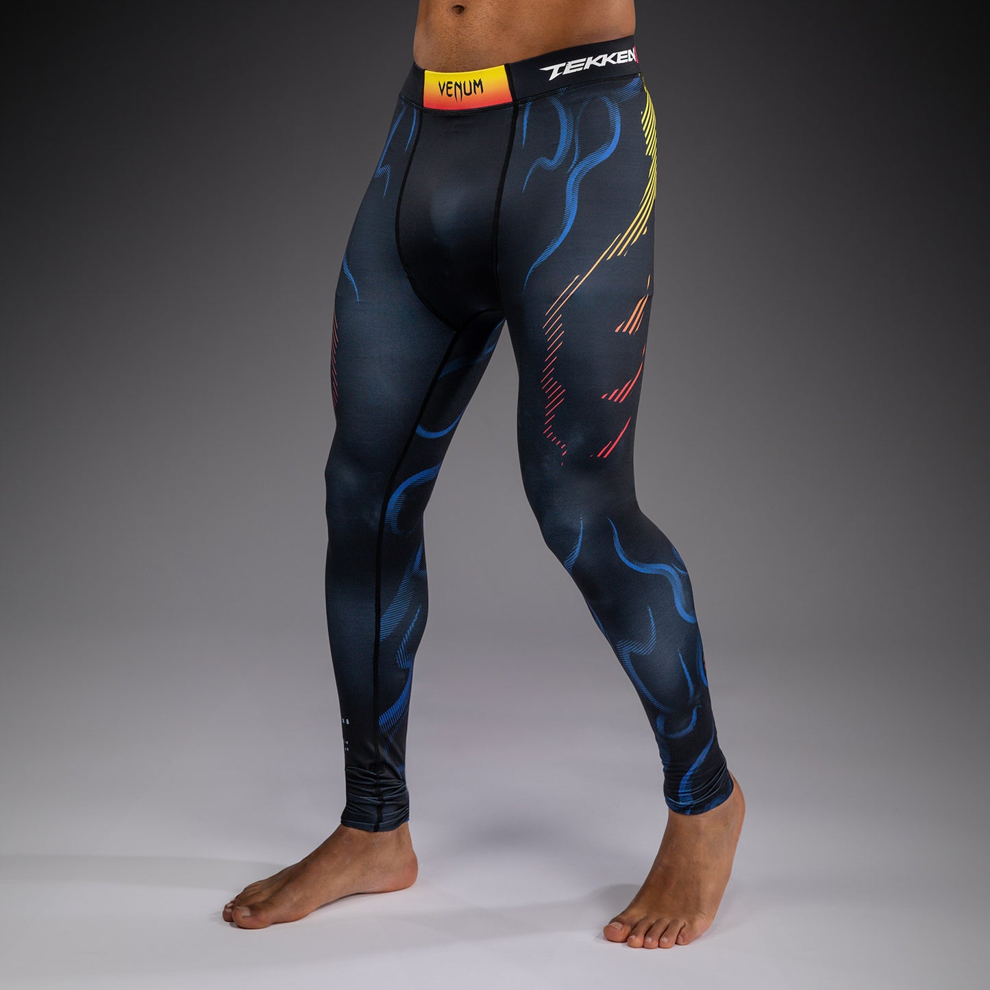 Venum x TEKKEN 8 Mallas Yoshimitsu - Negro/Naranja