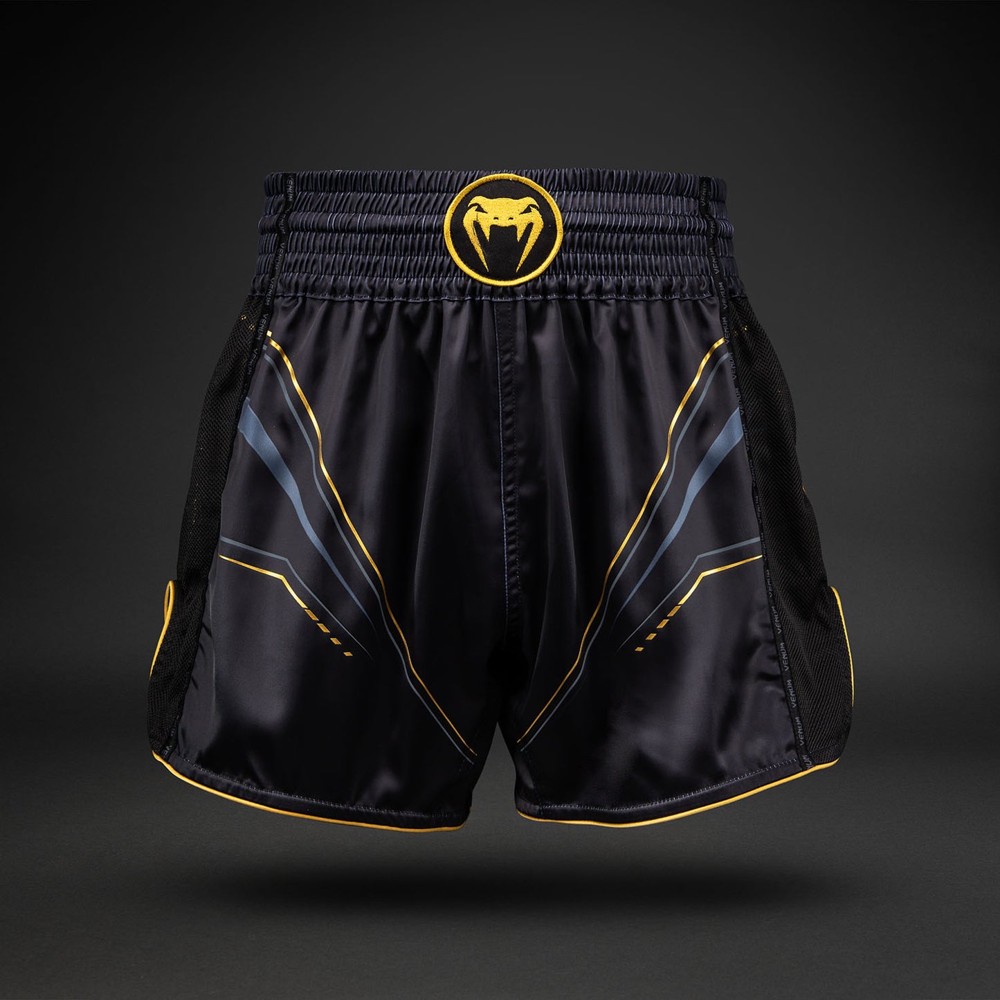 Venum Streamline Short de Muay Thai – Negro/Oro