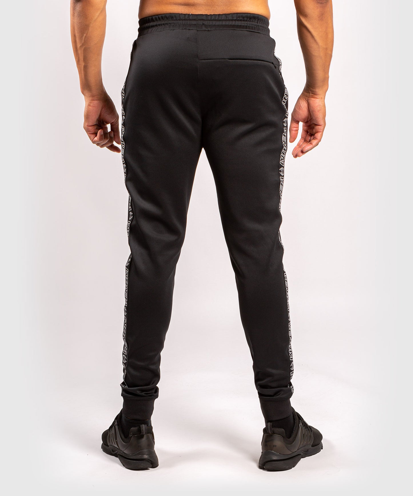 Pantalón de chándal Venum Club 212 - Negro/Blanco
