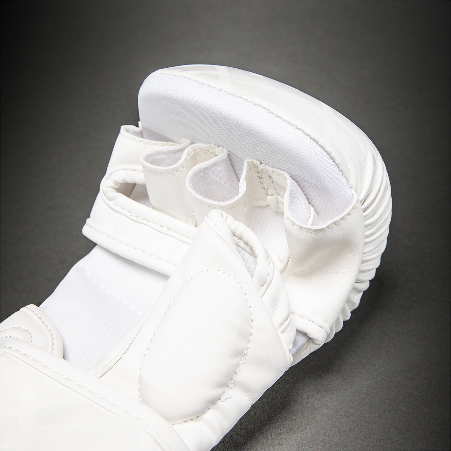 Venum Contender 1.5 XT 3D Guantes de Sparring - Blanco/Oro