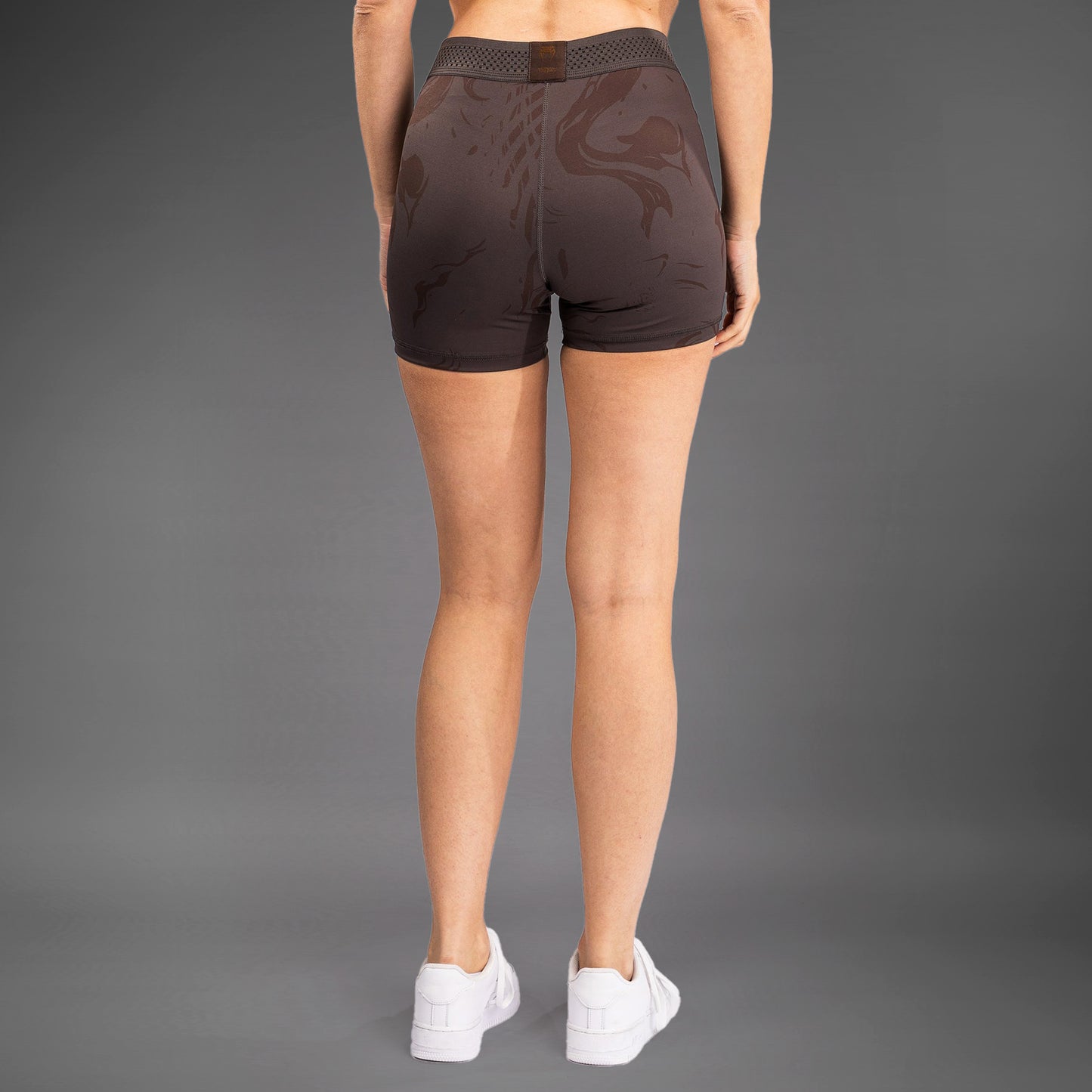 UFC Fusion by Venum Fight Week Vale Tudo Shorts para Mujer - Marrón tierra