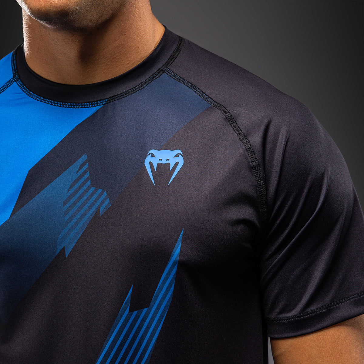 Venum No-Gi 6.0 Camiseta Dry Tech - Negro/Azul