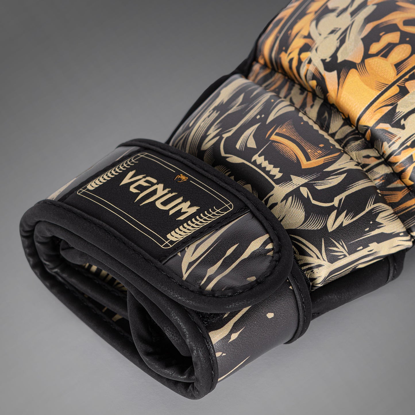 Venum Tiger Guantes de MMA - Negro/Naranja Neón