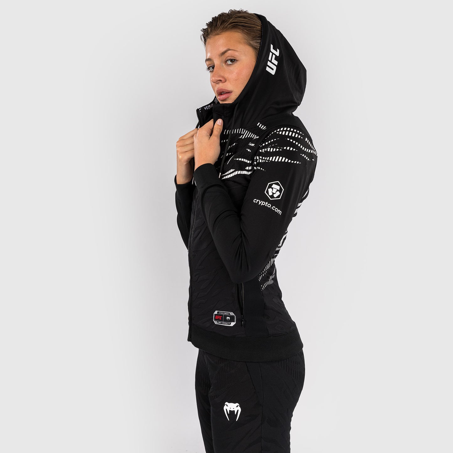 UFC Fusion by Venum Personalizados Authentic Fight Night Sudadera con Capucha para Mujer - Negro