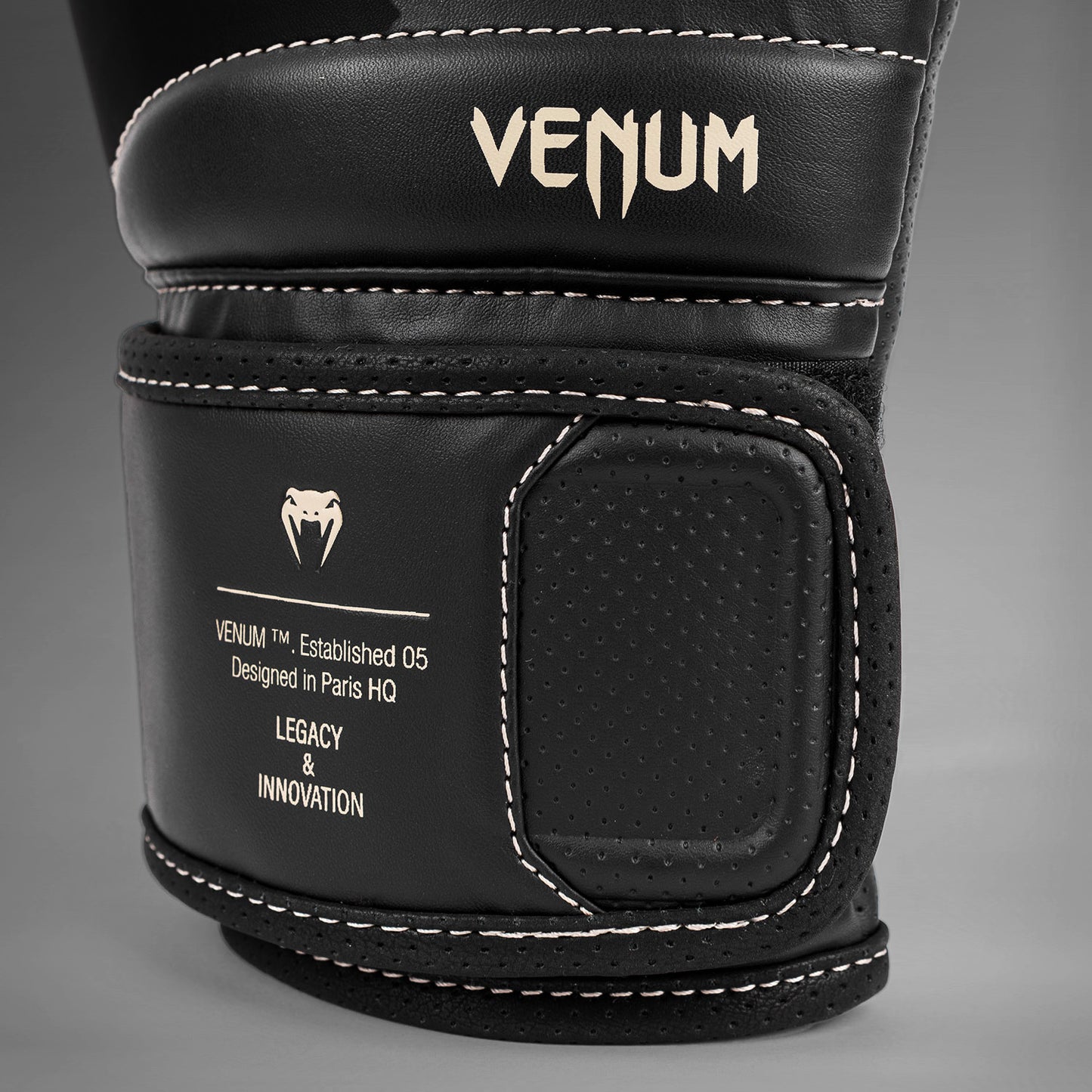 Venum Impact Evo Guantes de boxeo - Negro