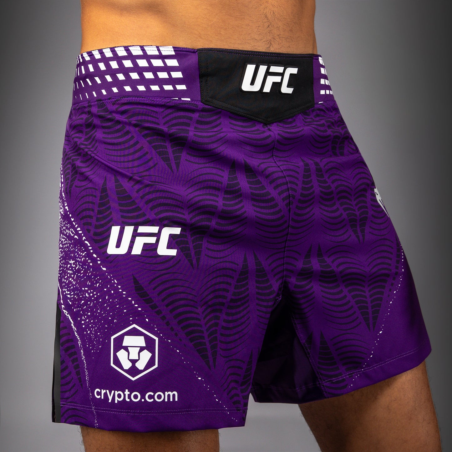 UFC Zenith by Venum Authentic Fight Night Short de pelea ajuste corto Hombre - Morado