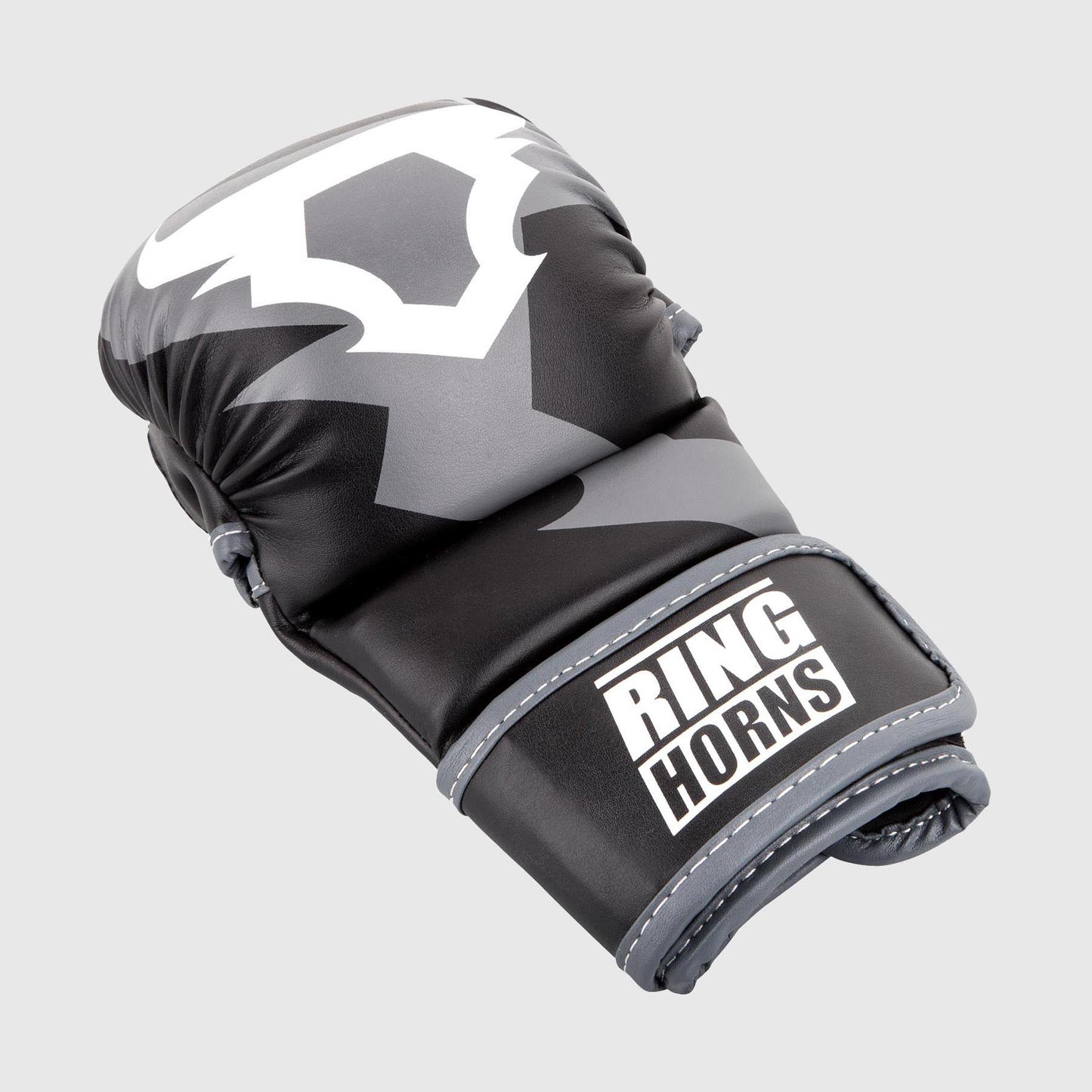 Ringhorns Charger by Venum Guantes de sparring MMA - Negro