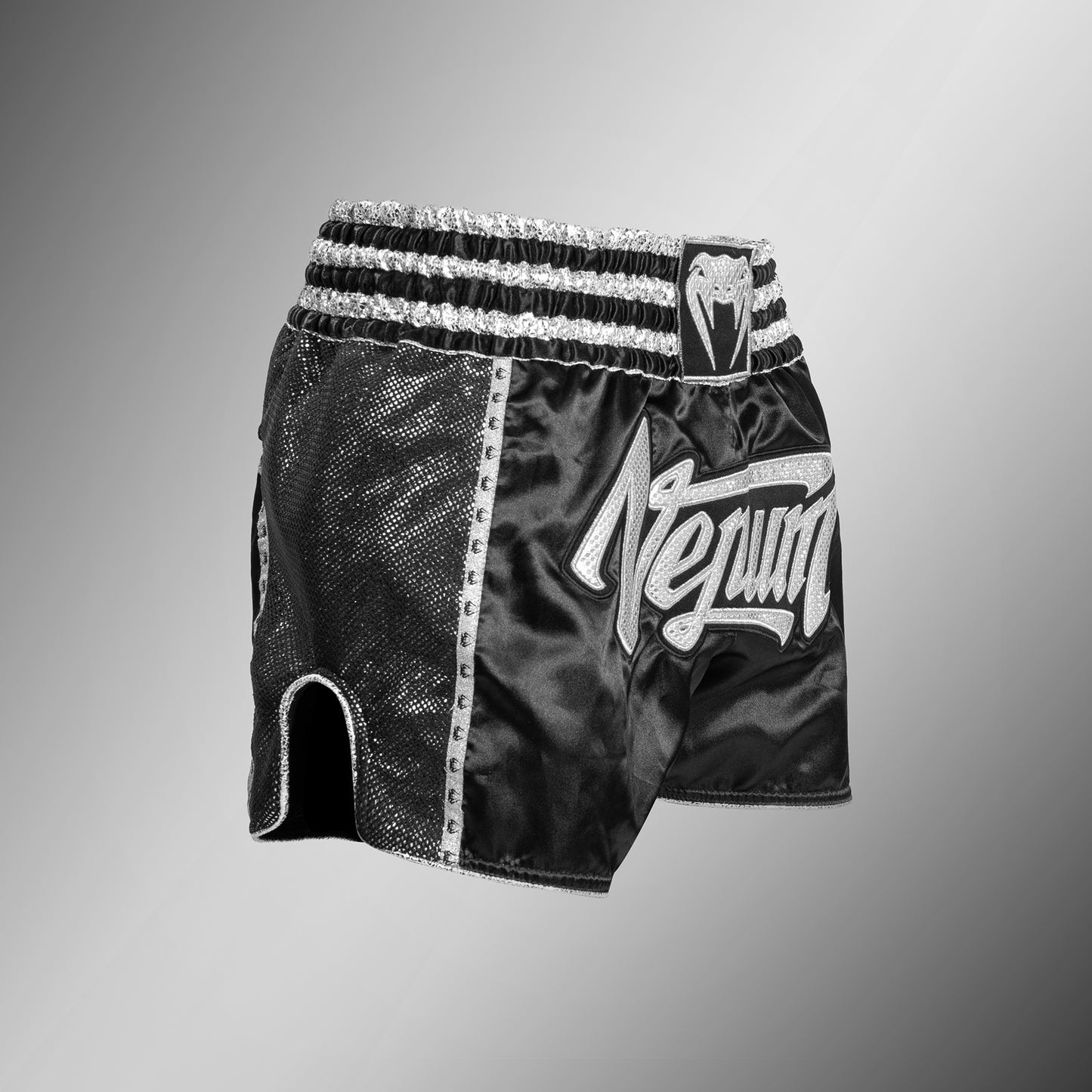 Pantalones Cortos Muay Thai Venum Absolute 2.0 - Negro/Plata