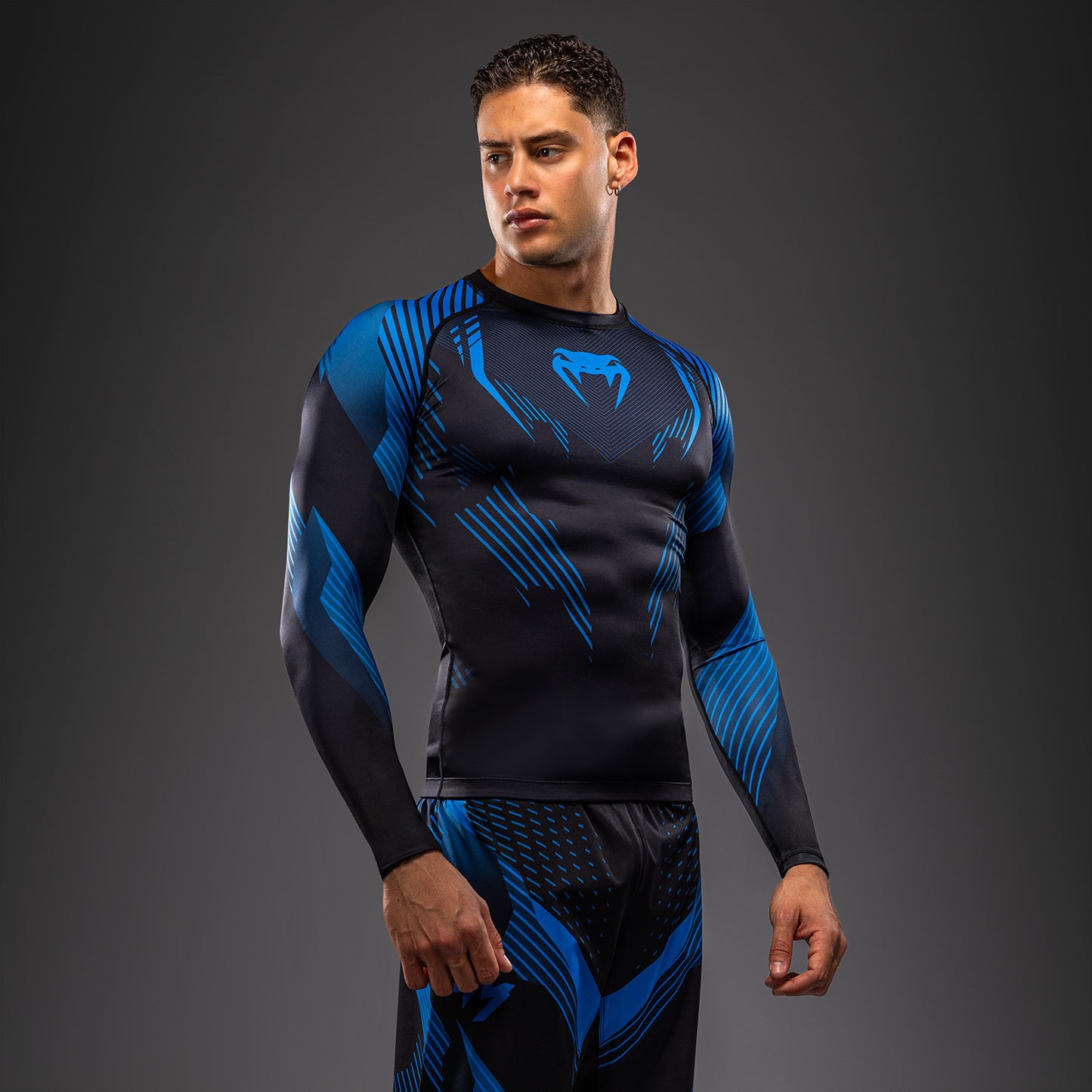 Venum No-Gi 6.0 Rashguard Manga Larga - Negro/Azul