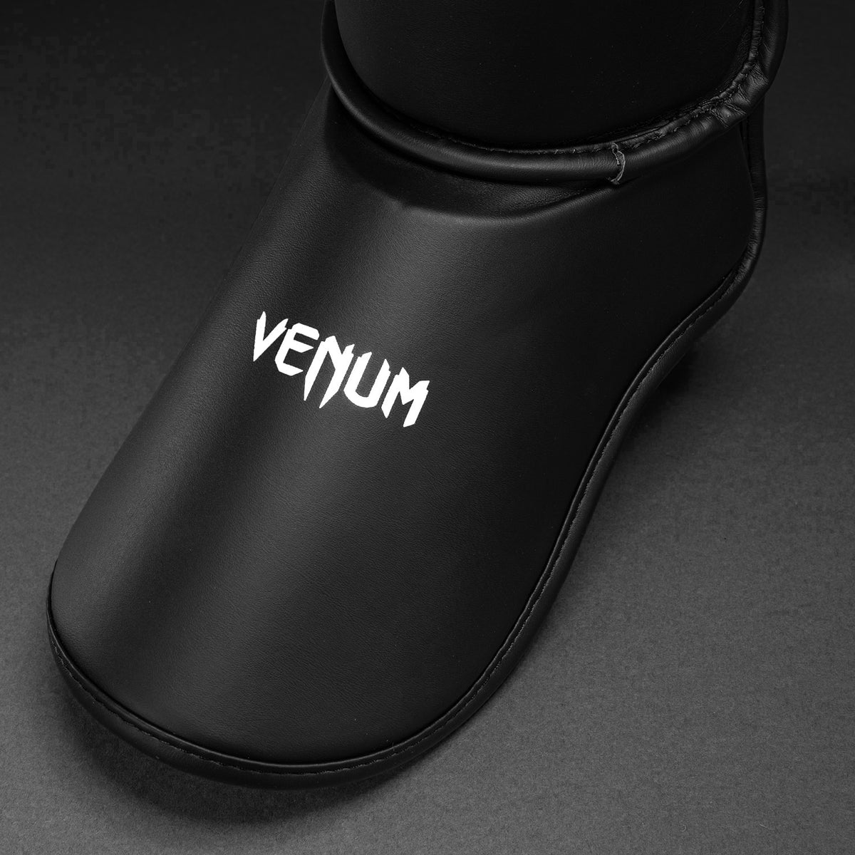 Venum Contender 1.5 Espinilleras - Negro/Blanco