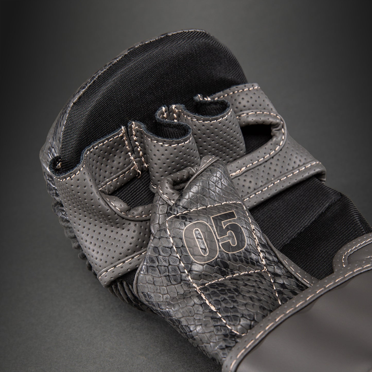 Venum Midnight Fury Guantes de Sparring MMA - Negro/Gris/Plata
