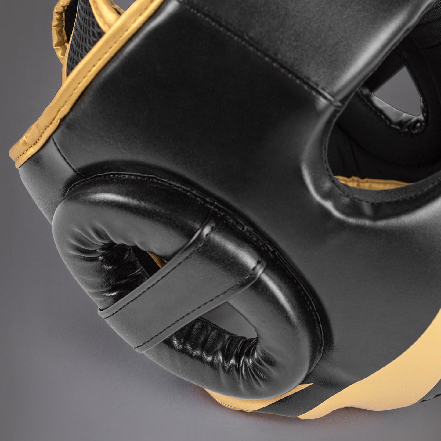 Casco Venum Challenger - Negro/Oro