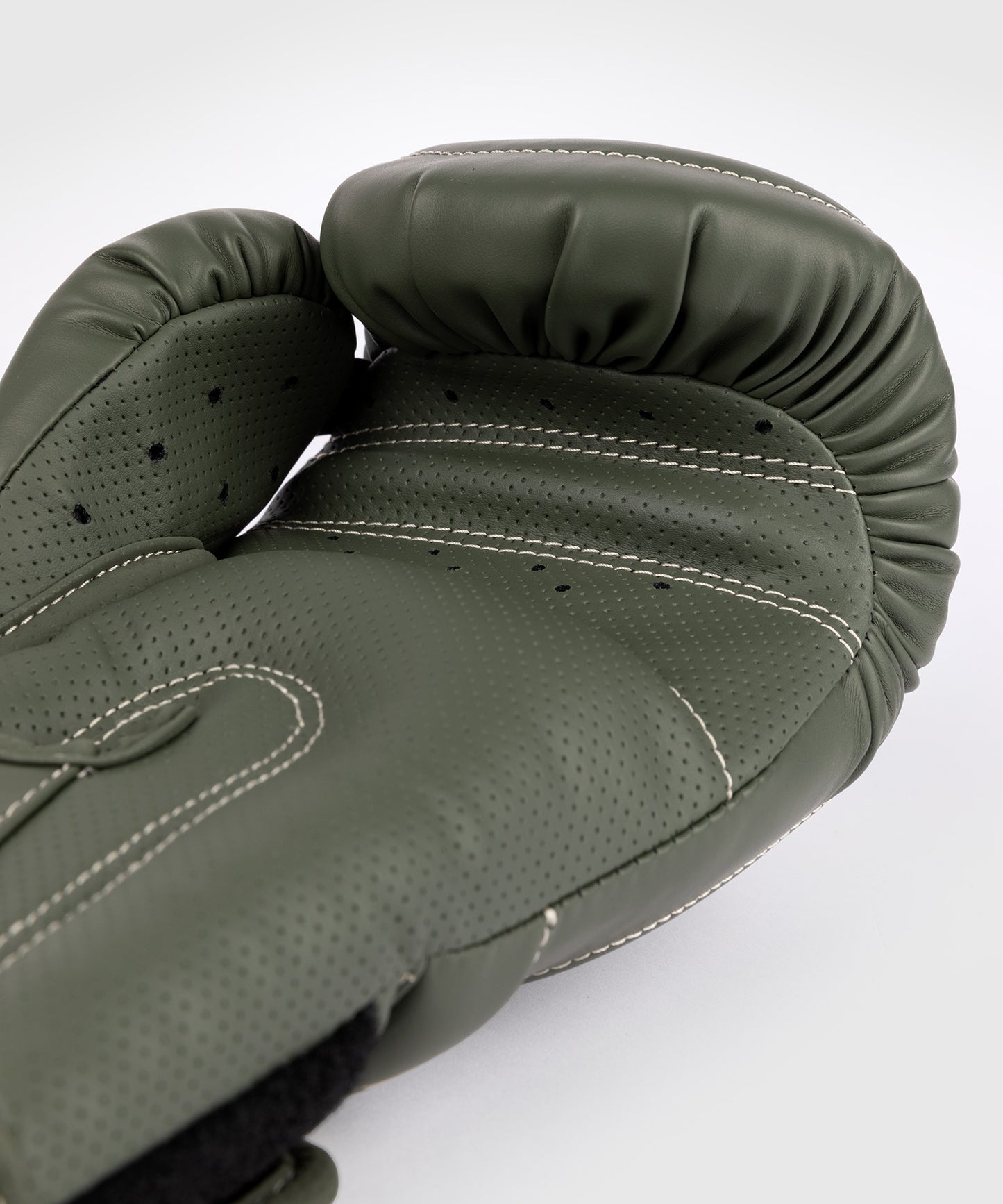 Venum Impact Evo Guantes de Boxeo - Verde Militar
