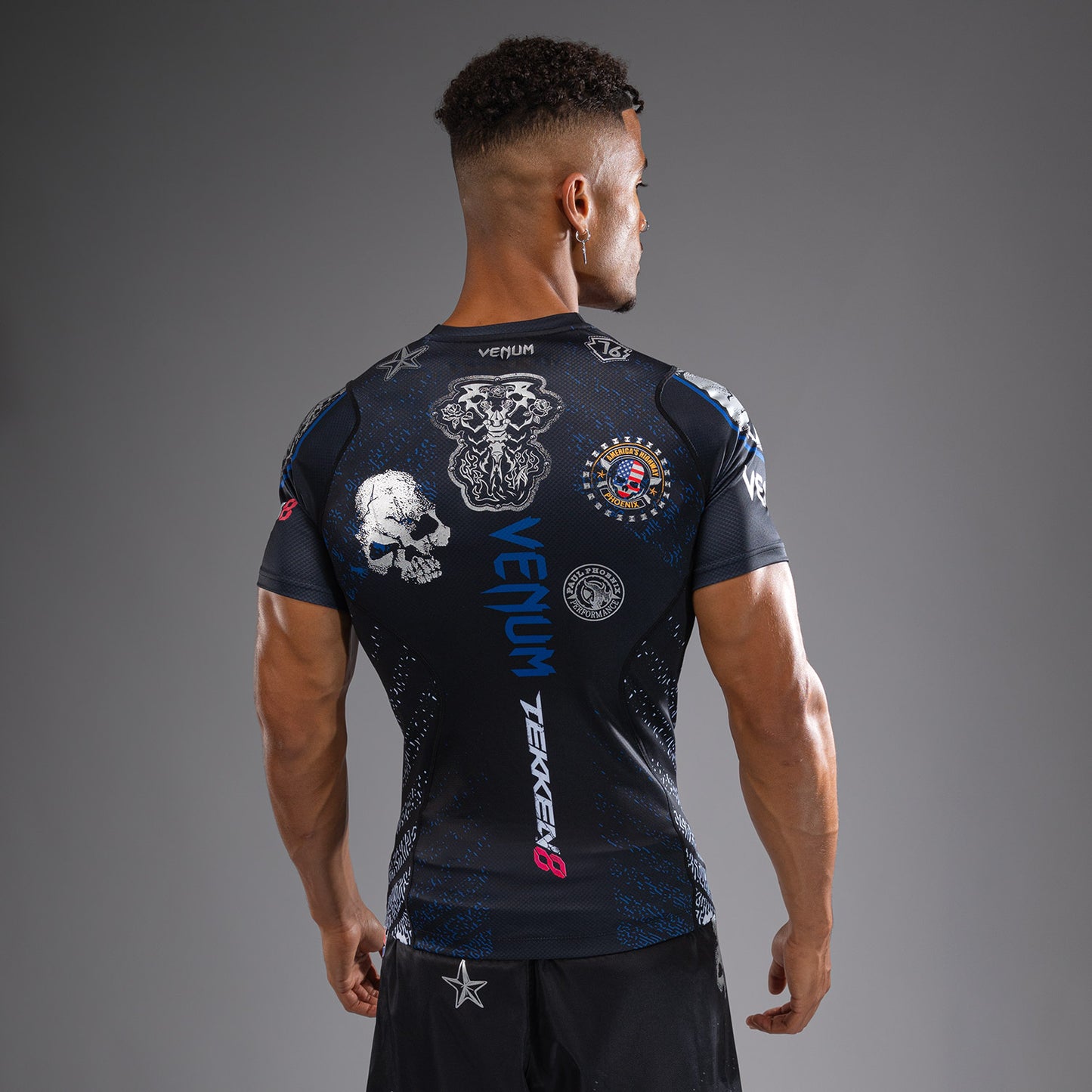 Venum x TEKKEN 8 - Paul Phoenix Rashguard - Negro/Azul
