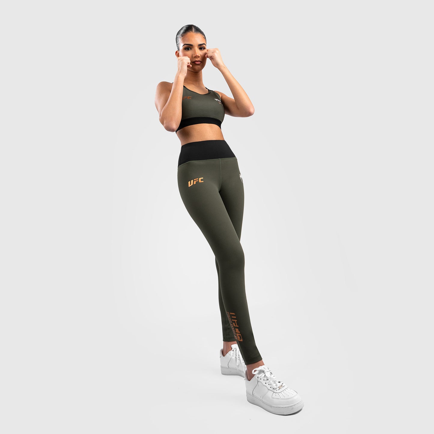 UFC Adrenaline by Venum Fight Week Performance Tight para Mujer - Caqui/Bronce