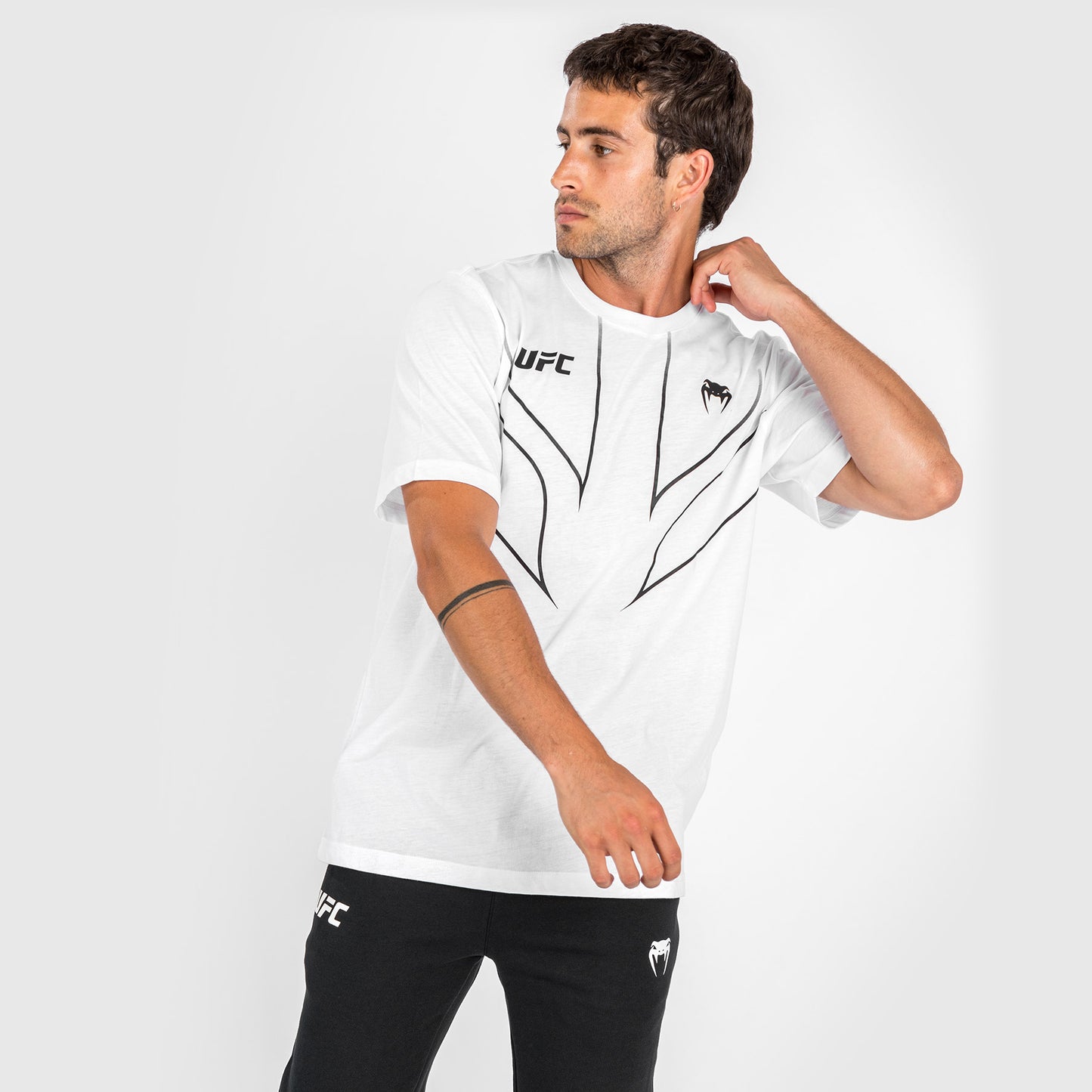 Camiseta de mujer UFC Venum Replica 2.0 - Blanco