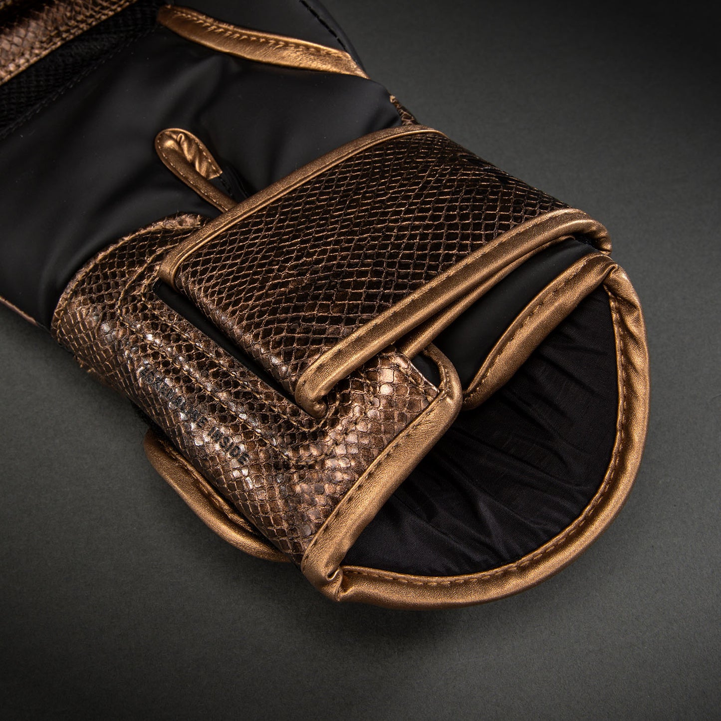 Venum Challenger 4.0 Scales Guantes de Boxeo – Marrón/Negro