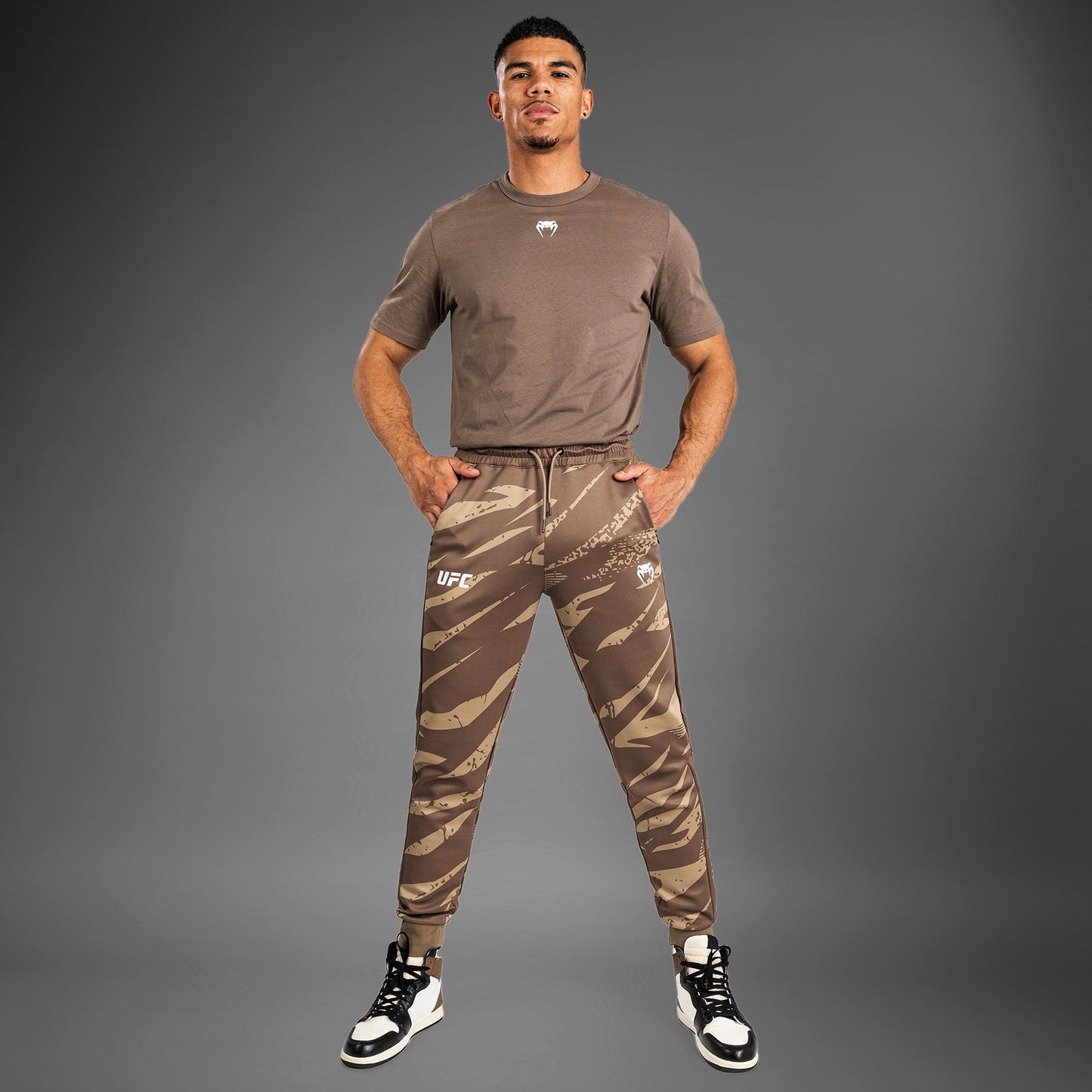 UFC Adrenaline By Venum Fight Week Pantalón de Hombre - Desert Camo