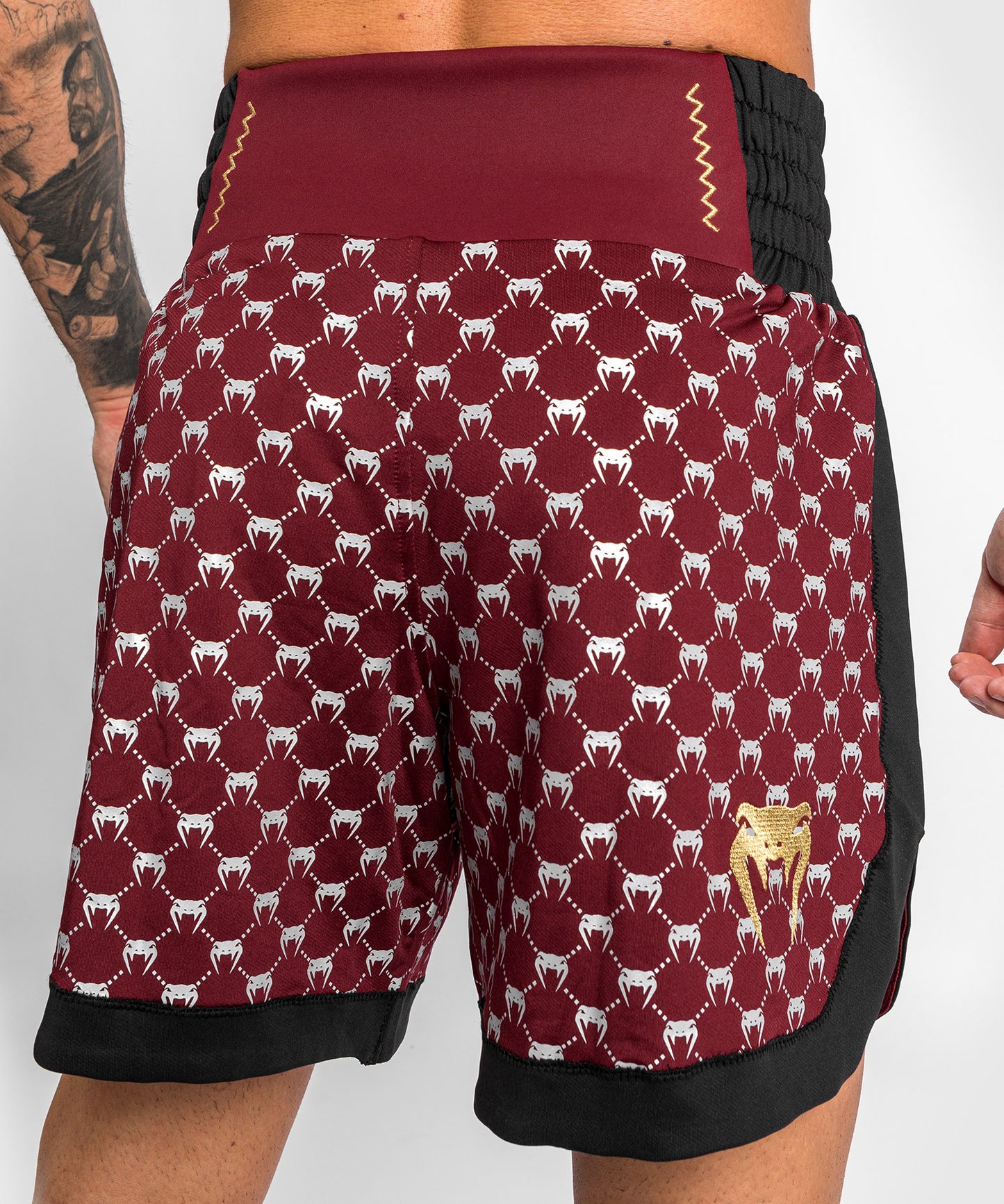 Shorts de Boxeo Venum Monogram - Negro/Borgoña