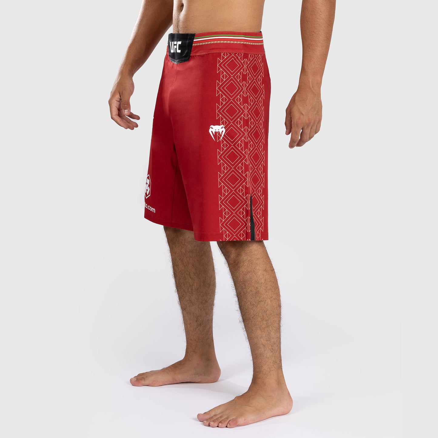 Noche UFC by Venum Authentic Fight Night Shorts de combate para hombre - Corte largo - Rojo