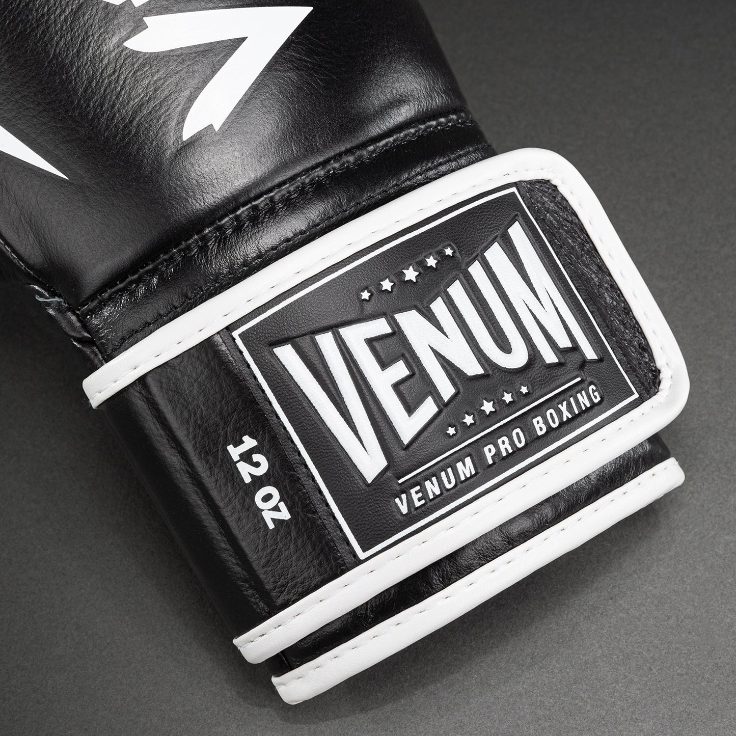 Guantes de Boxeo profesional Venum Hammer – Velcro