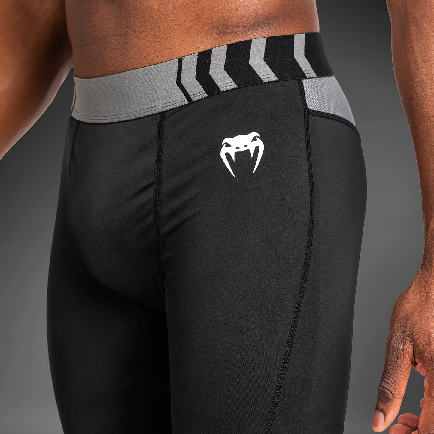 Venum Tempest Vale Tudo para Hombre - Negro/Gris