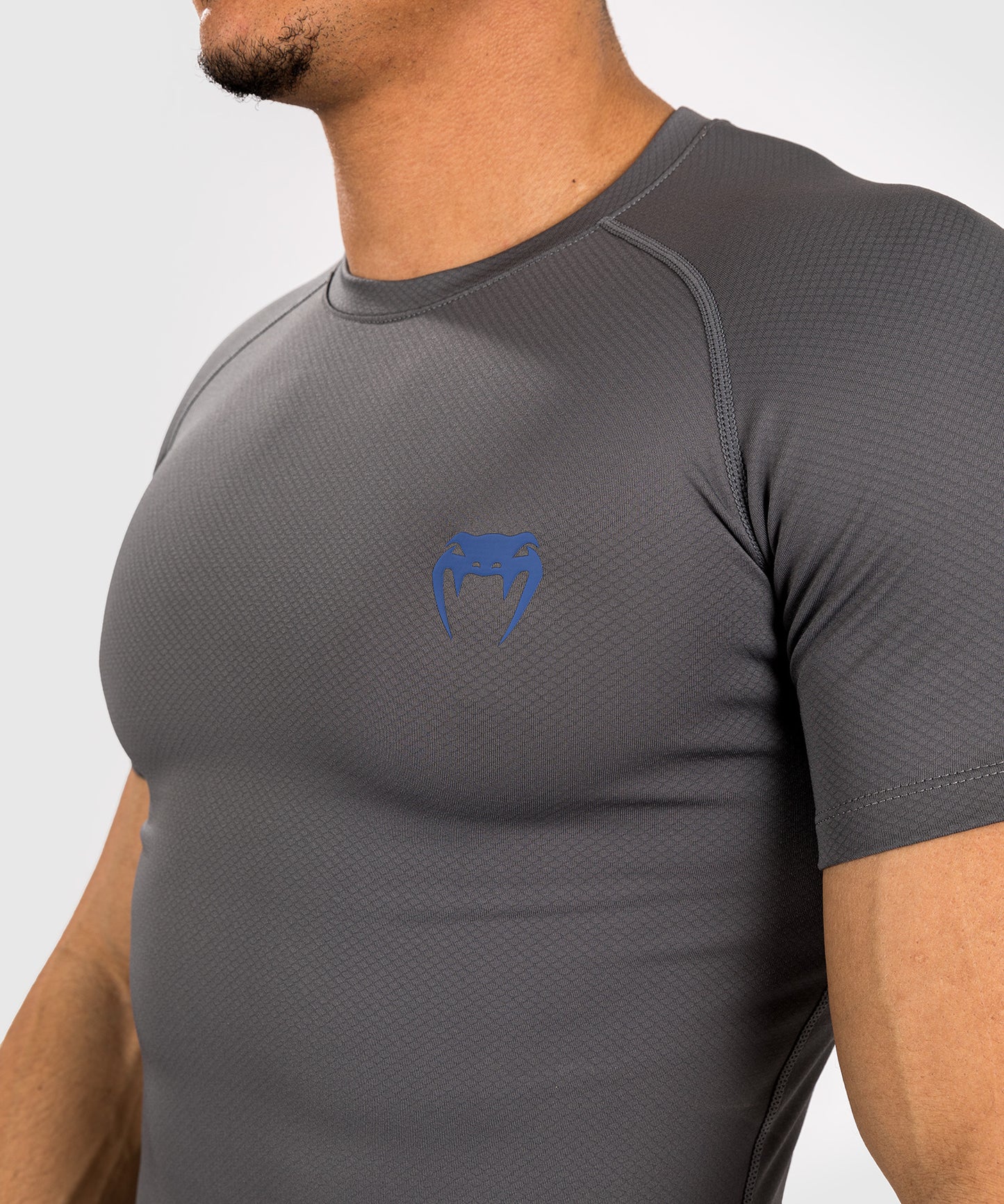 Venum Contender Lycra de manga corta para hombre - Gris
