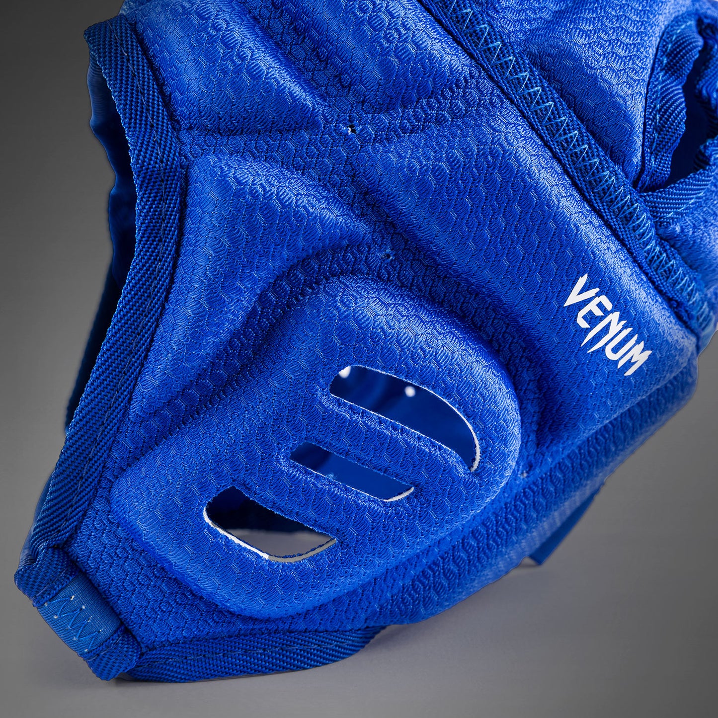 Venum Elite Casco Softshell Protect – Azul Real/Blanco