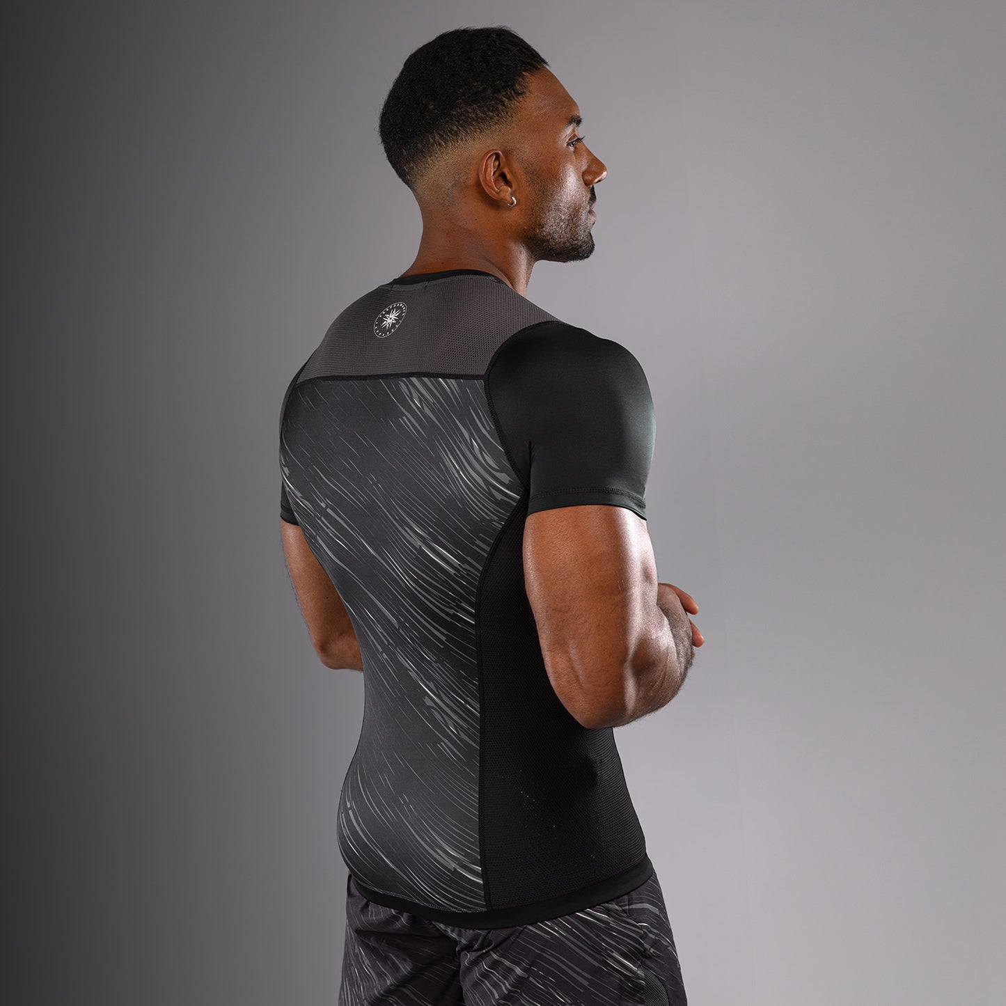 Venum Rapid Rashguard de Manga Corta - Negro/Gris Tormenta