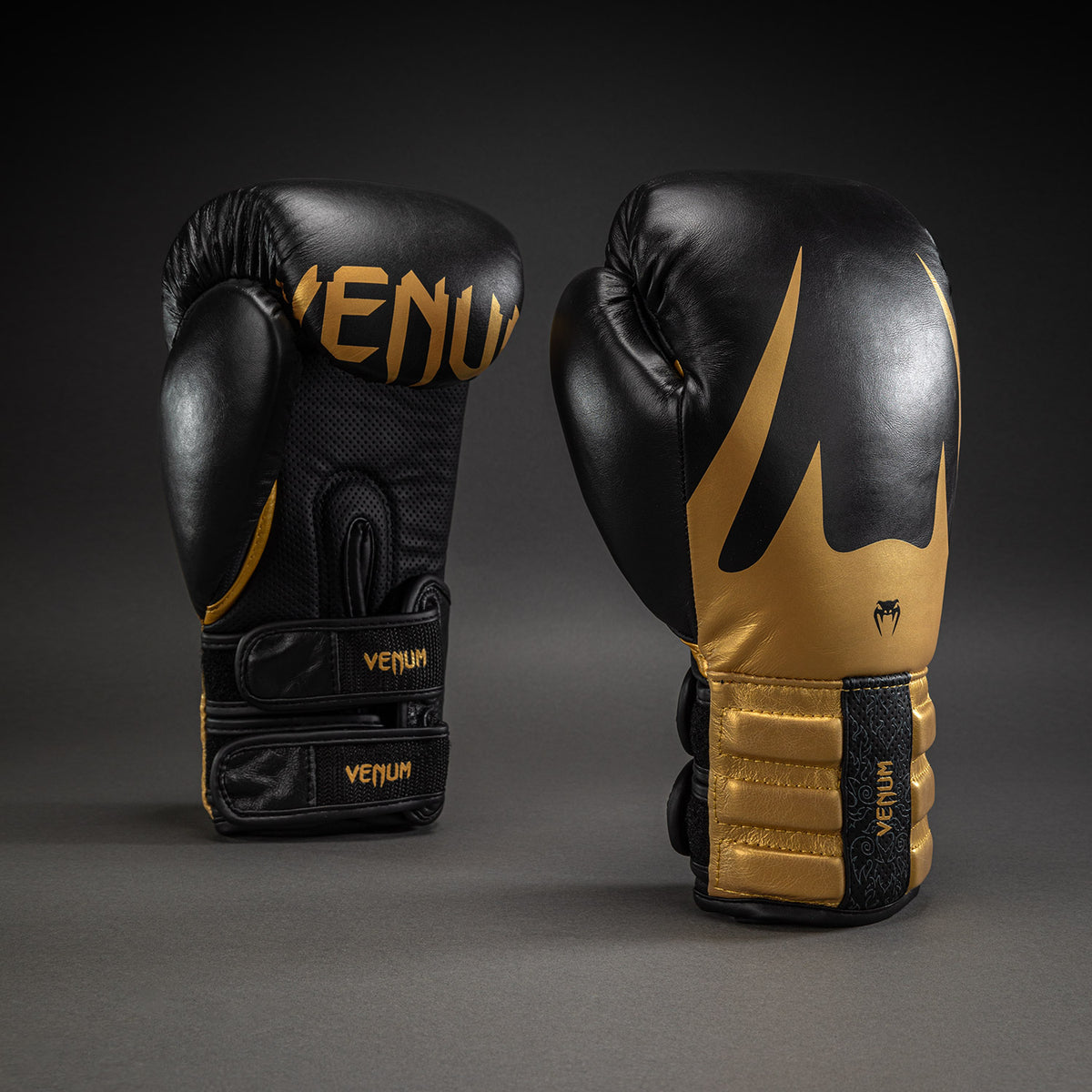Venum Reverso Guantes de Boxeo – Negro/Oro
