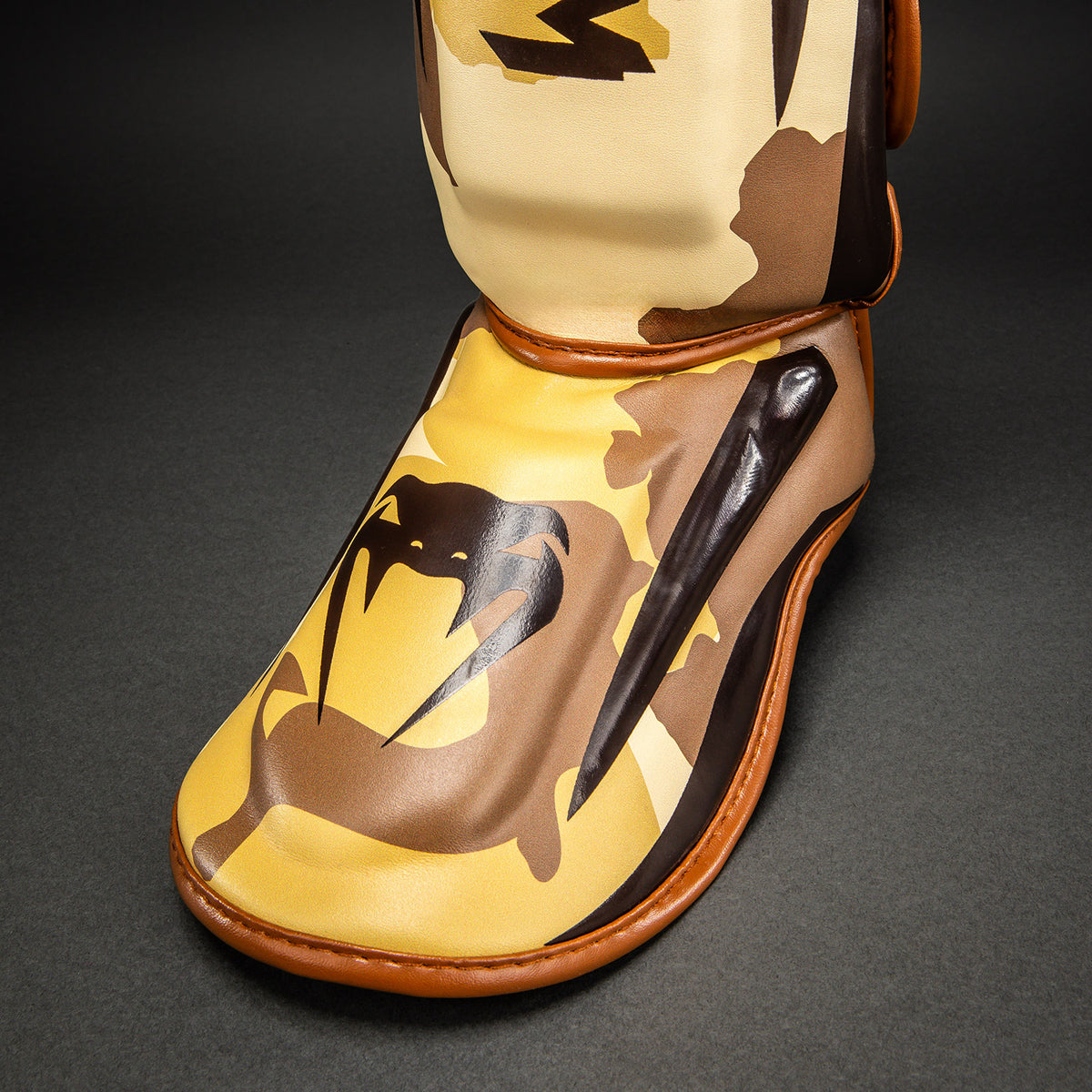 Venum Elite Espinilleras - Beige Claro/Marrón