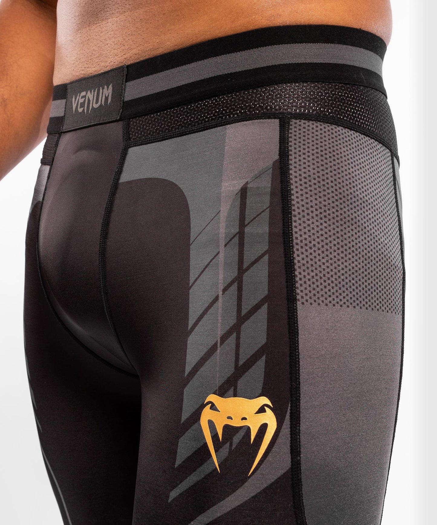 Pantalones de compresión Venum Athletics - Negro/Dorado