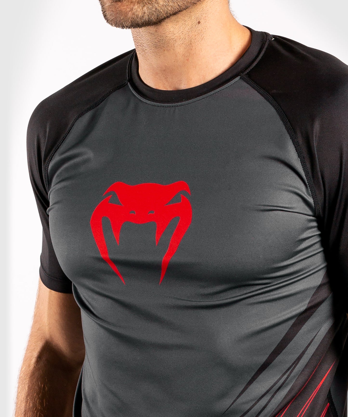 Camiseta Dry-Tech Venum Contender 5.0 - Negro/Rojo