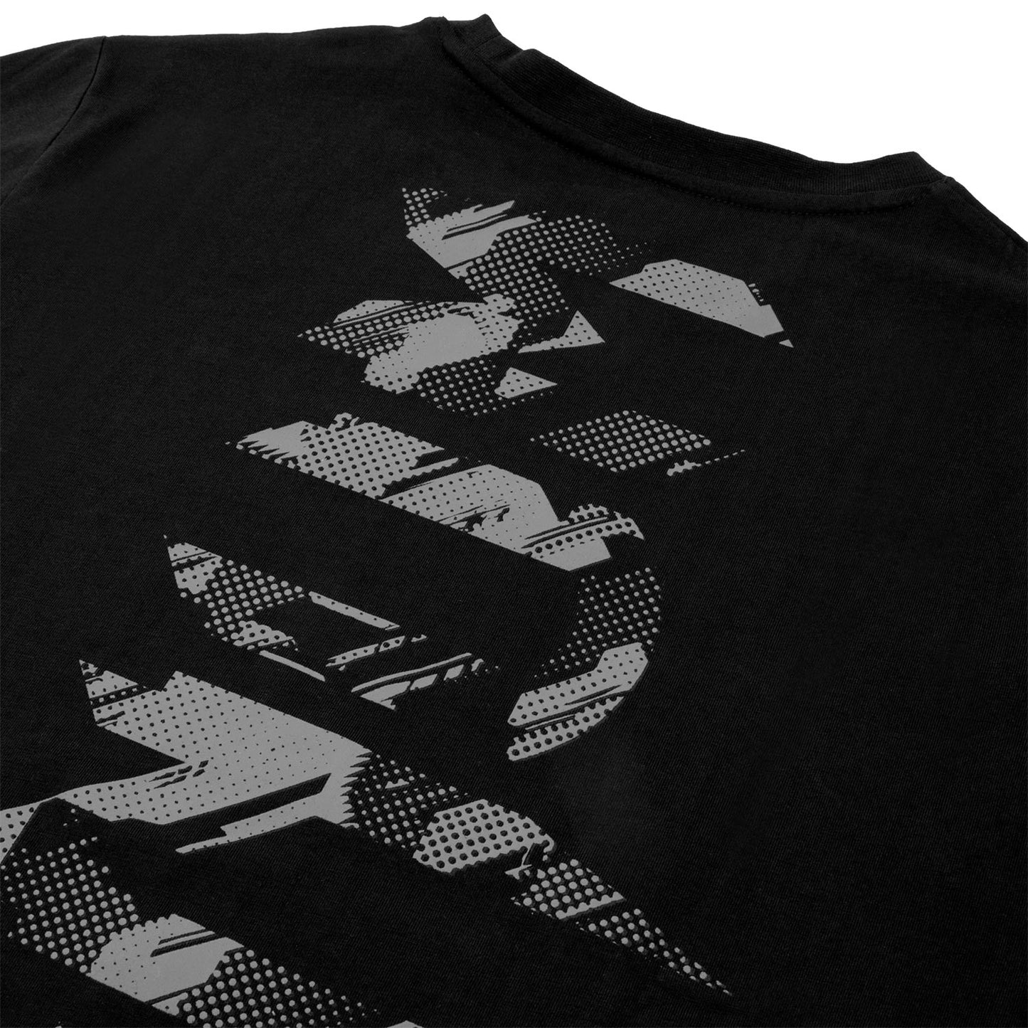 Camiseta Venum Tecmo Giant - Negro/Gris