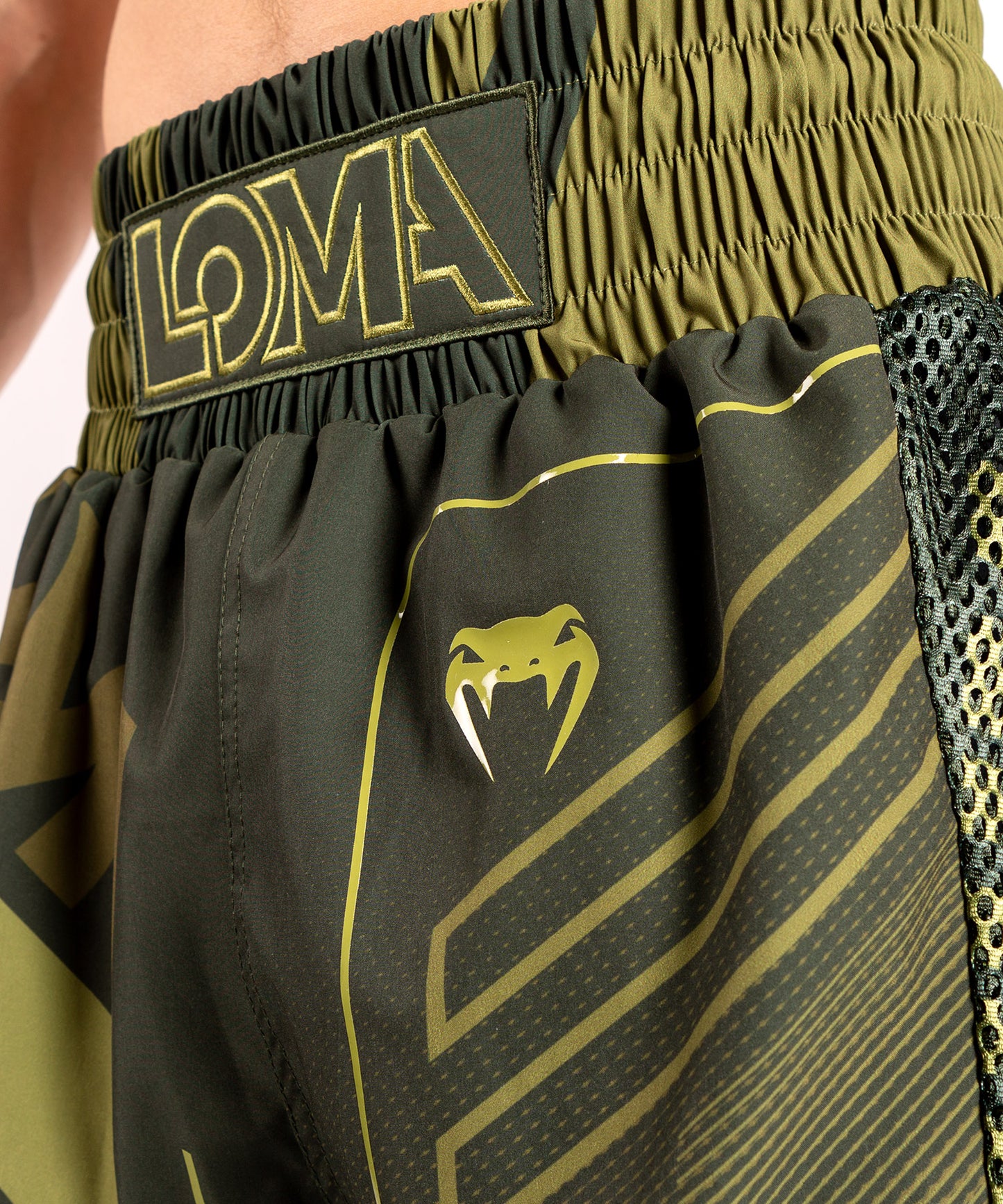 Pantalones cortos de boxeo Venum Loma Commando