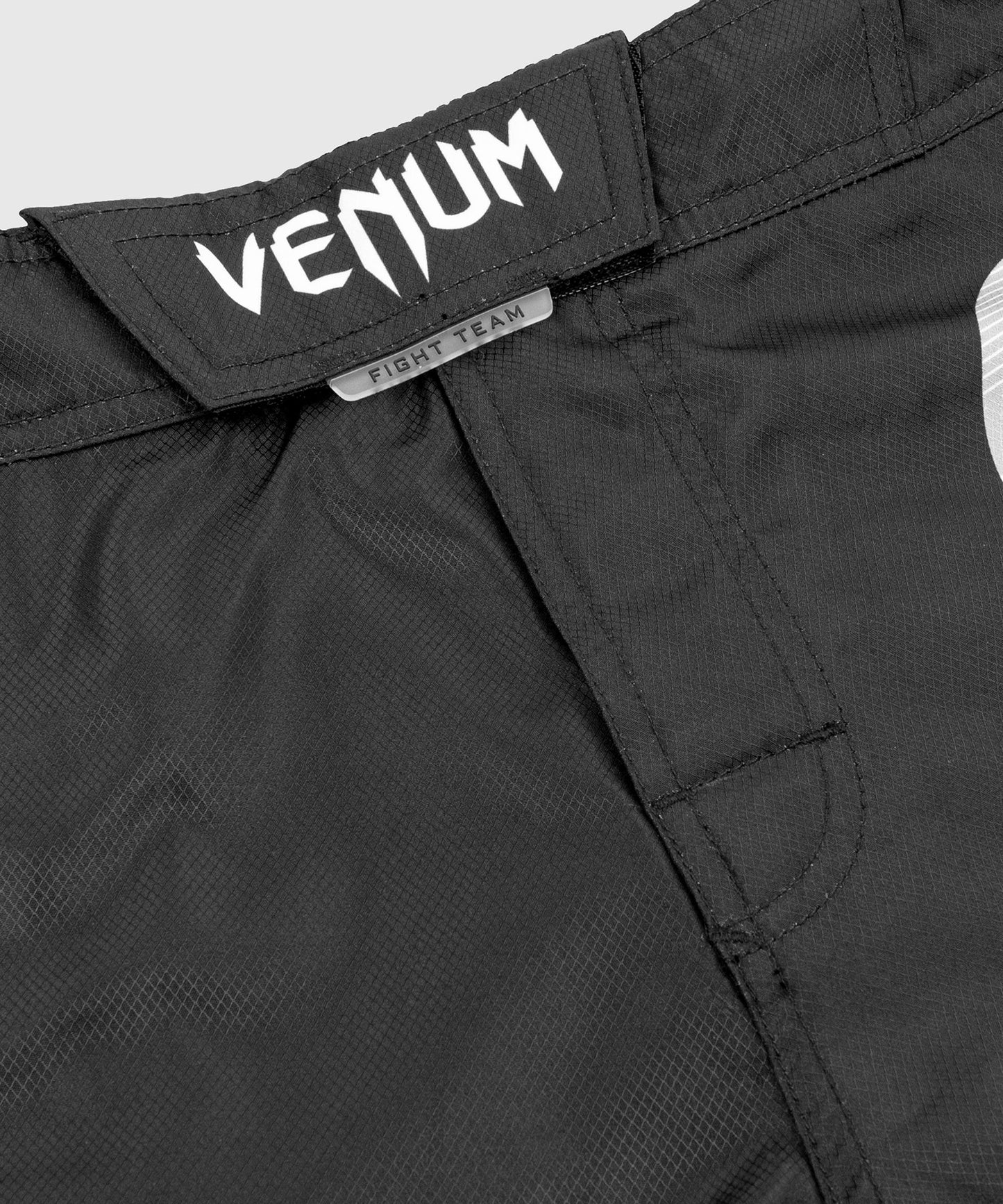 Pantalones cortos MMA Venum Light 3.0 - Negro/Blanco