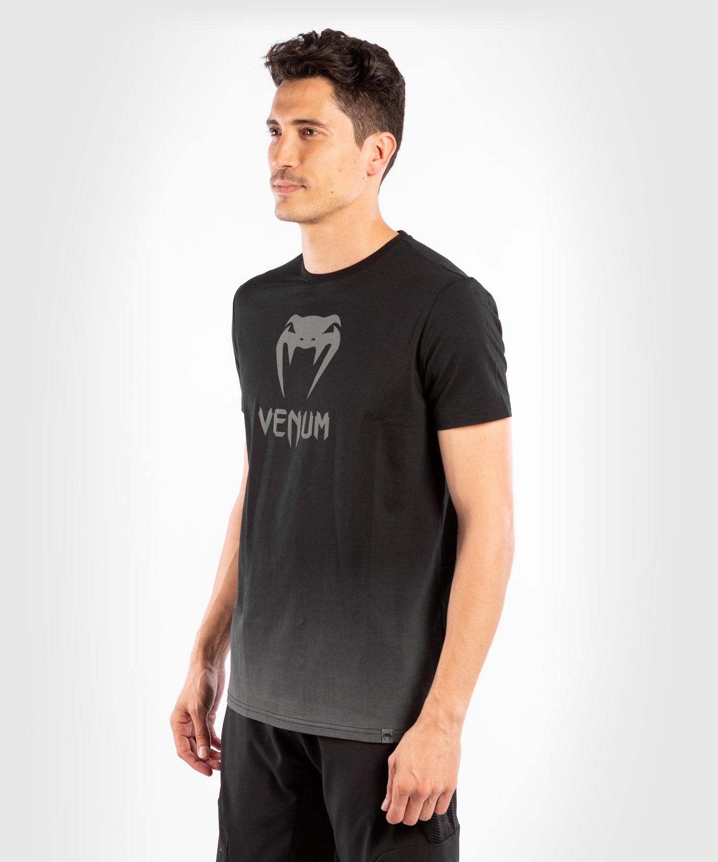 Camiseta Venum Classic - Negro/Gris oscuro
