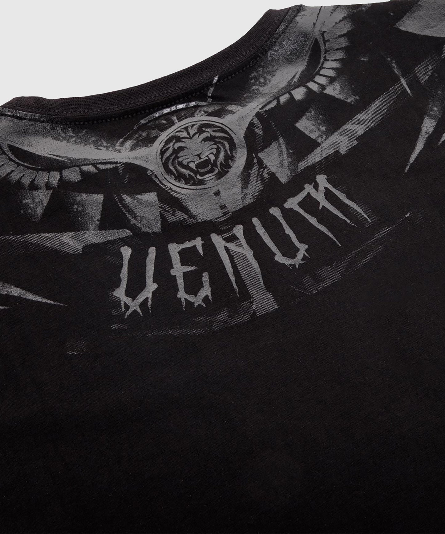 Camiseta Venum Gladiator - Negro/Negro