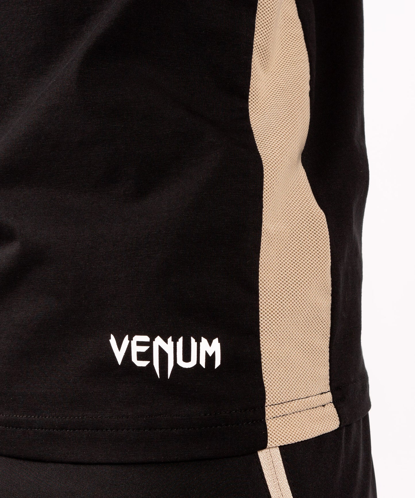 Camiseta Venum Origins - colección "LOMA" - Negro/Blanco