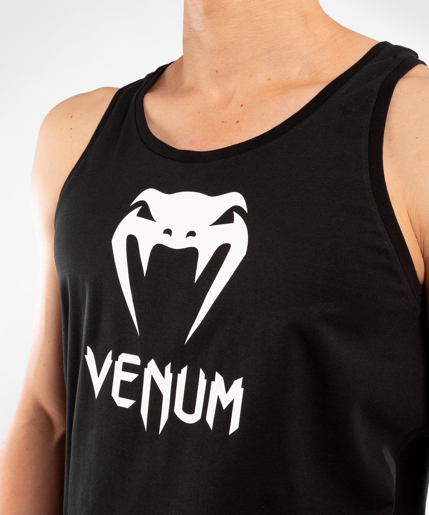 Camiseta sin mangas Venum Classic - Negro