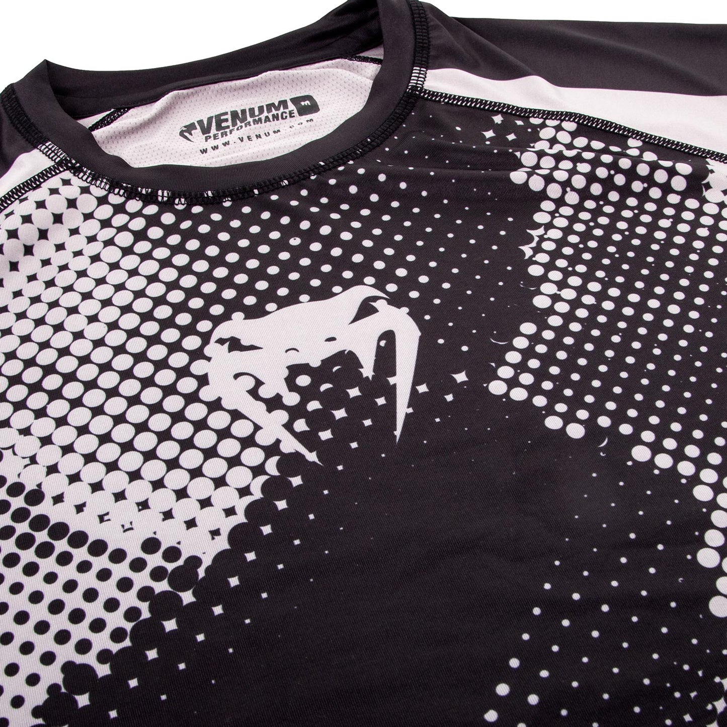 Camiseta Venum Technical Dry Tech - Negro / Gris