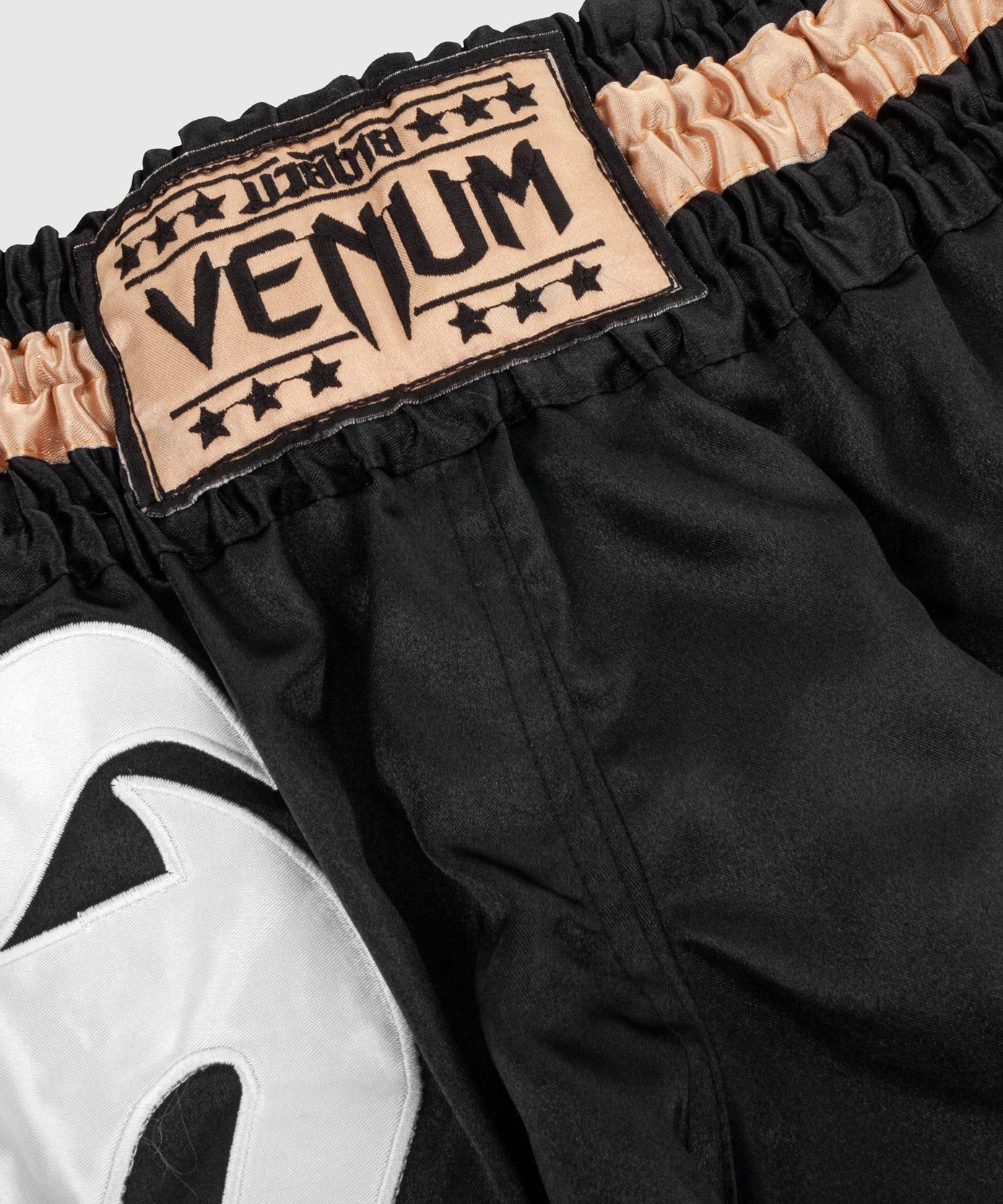 Pantalones Cortos de Muay Thai Venum Giant - Negro/Blanco/Oro – Venum España