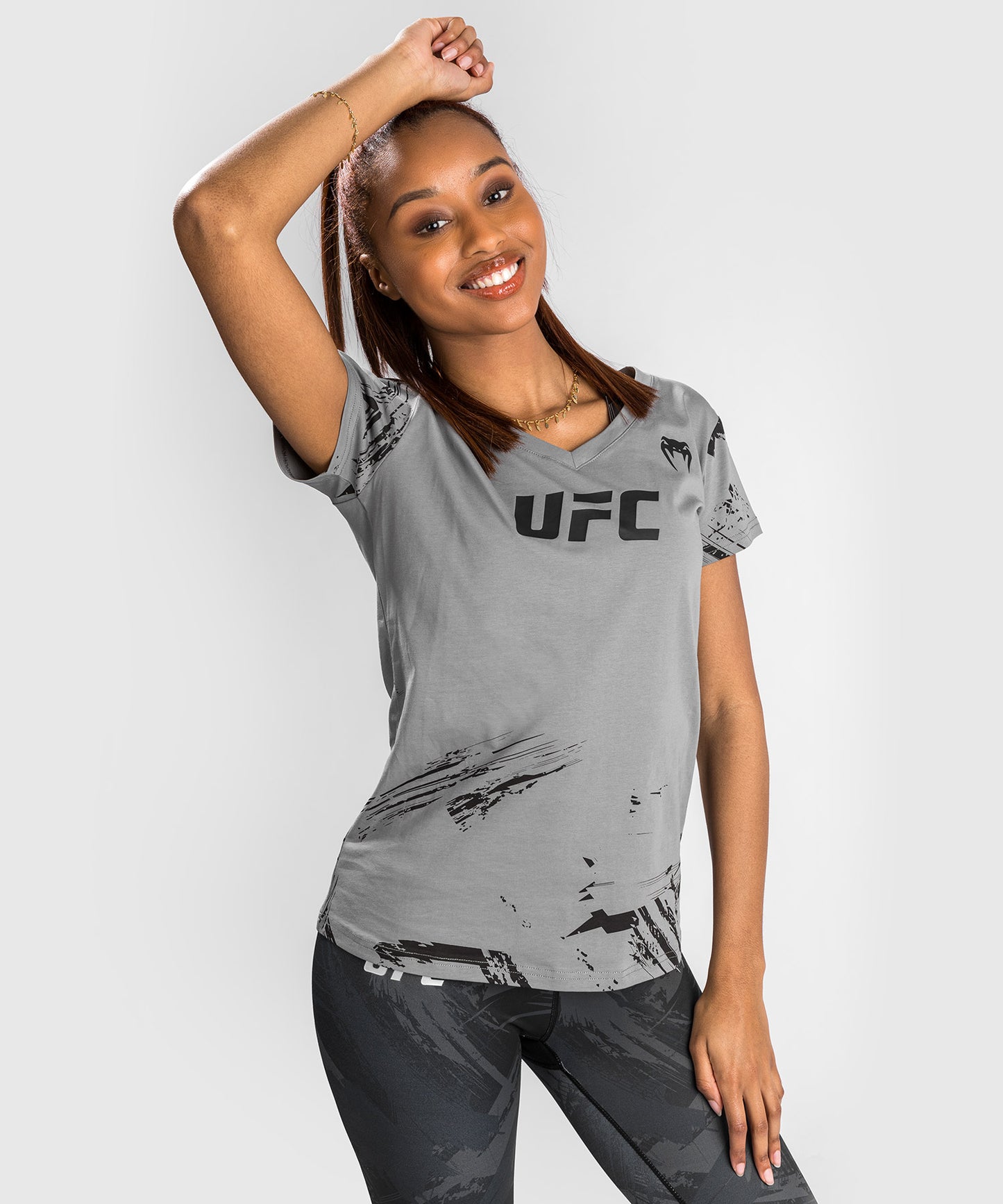 Camiseta UFC Venum Authentic Fight Week 2.0 - Para mujer  - Gris