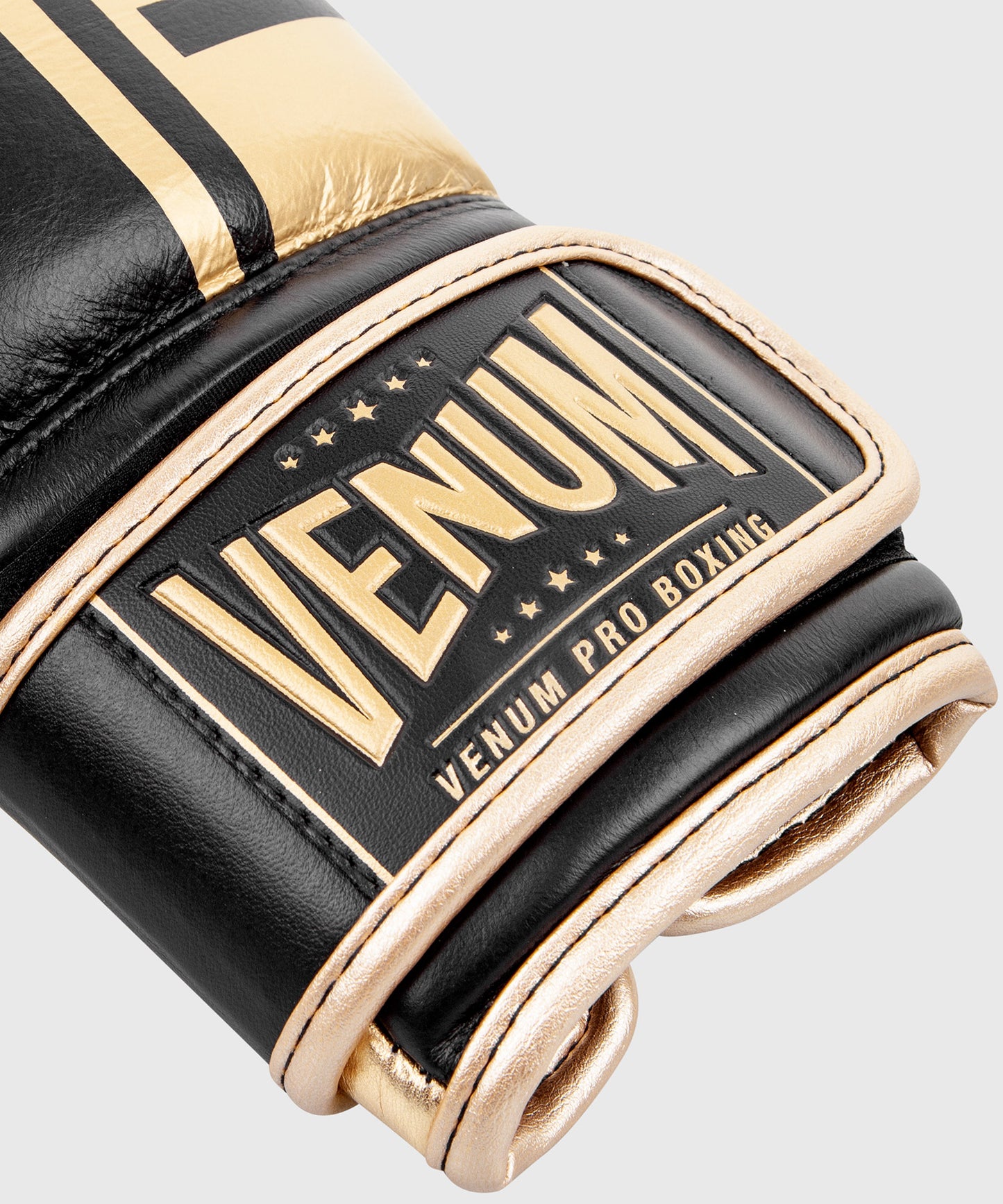 Guantes de Boxeo profesional Venum Shield – Velcro - Negro/Oro