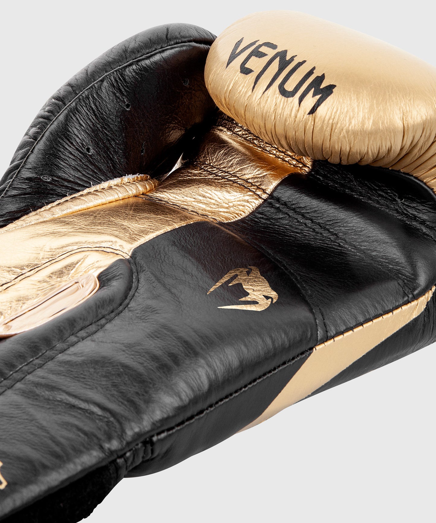 Guantes de Boxeo profesional Venum Hammer – Velcro - Negro/Oro