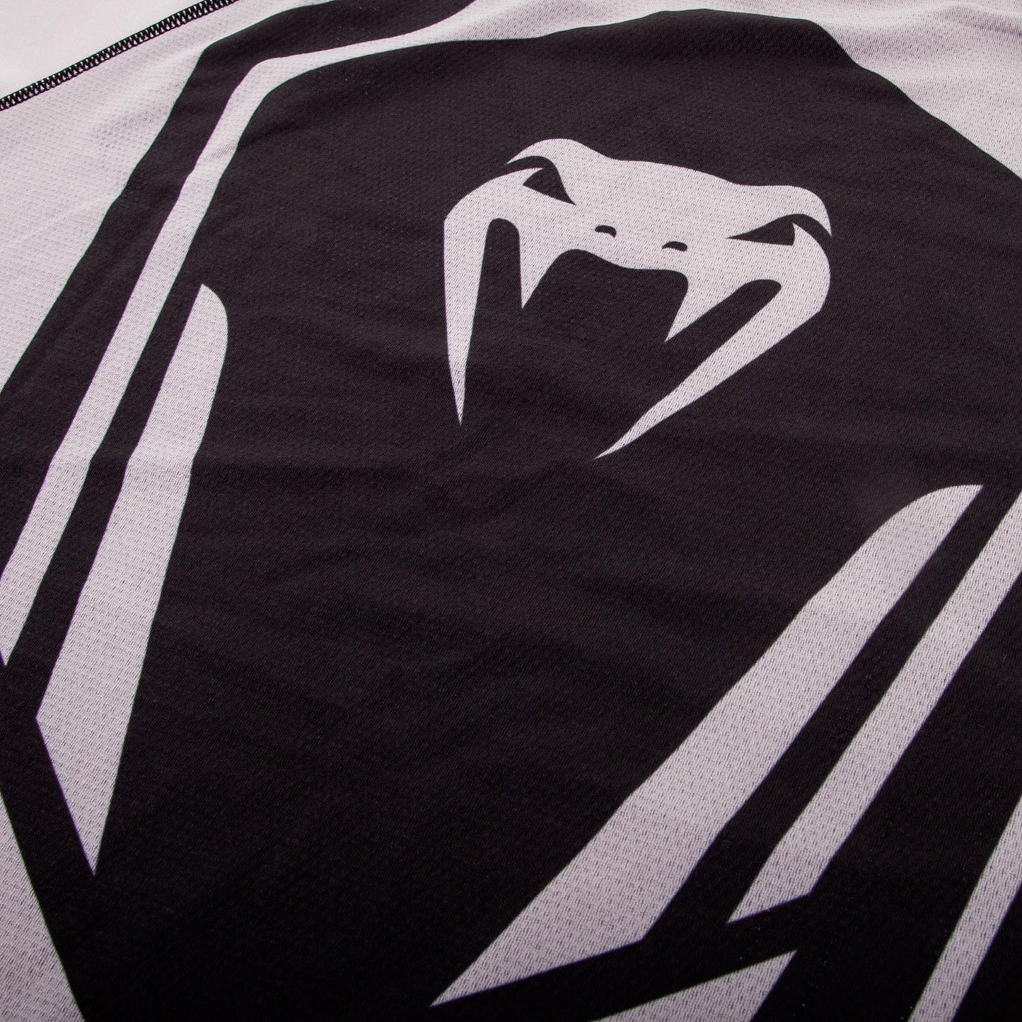 Camiseta Venum Technical Dry Tech - Negro / Gris
