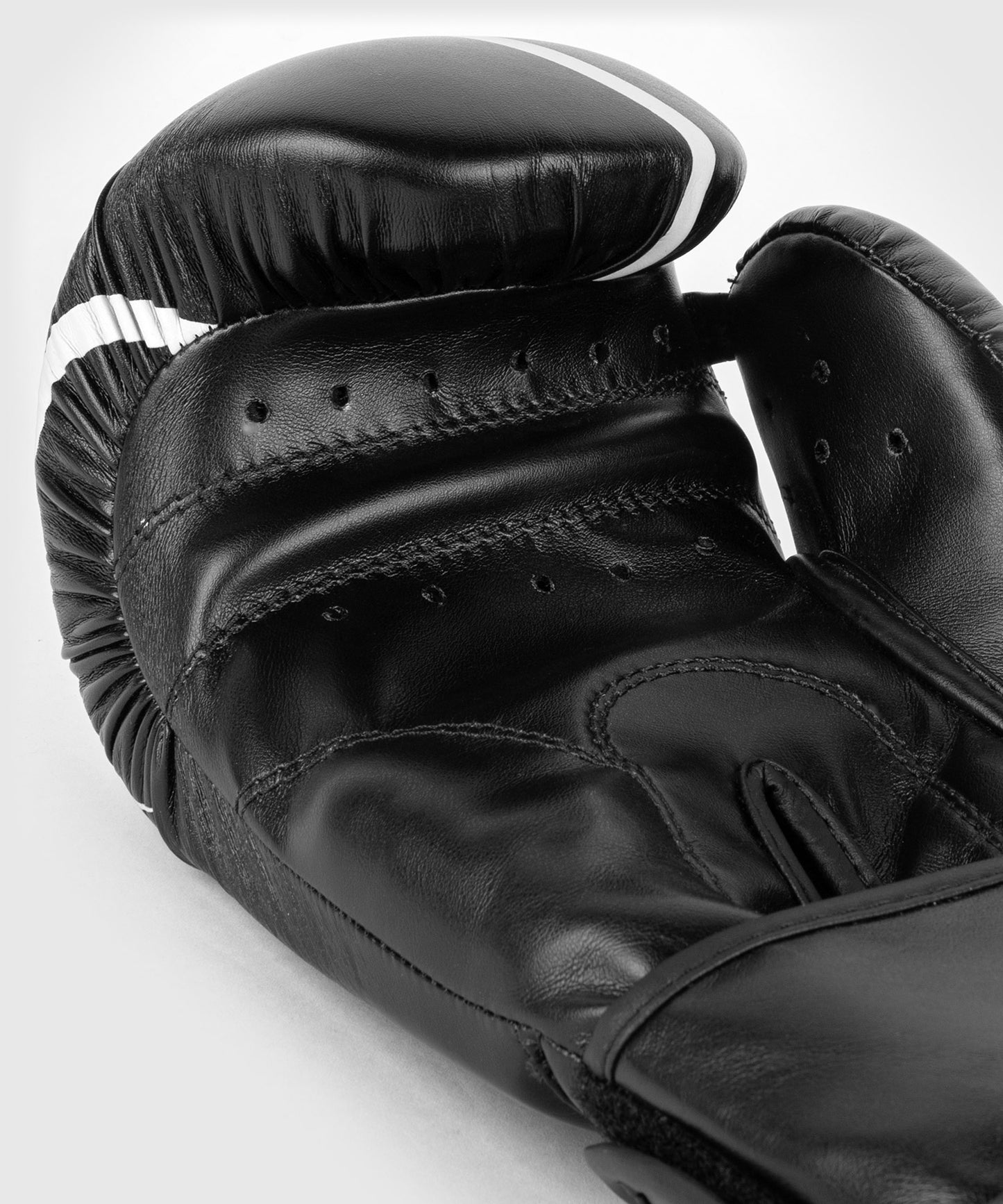 Guantes de boxeo Venum Contender 1.2 - Negro/Blanco