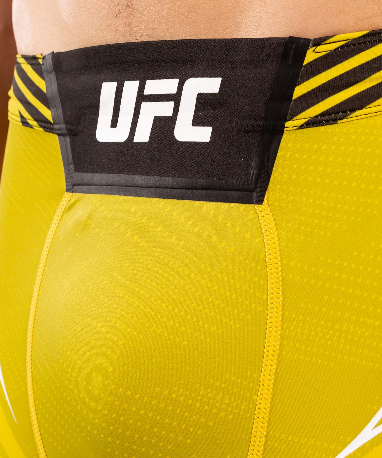Pantalón De Vale Tudo UFC Venum Authentic Fight Night – Modelo Corto - Amarillo