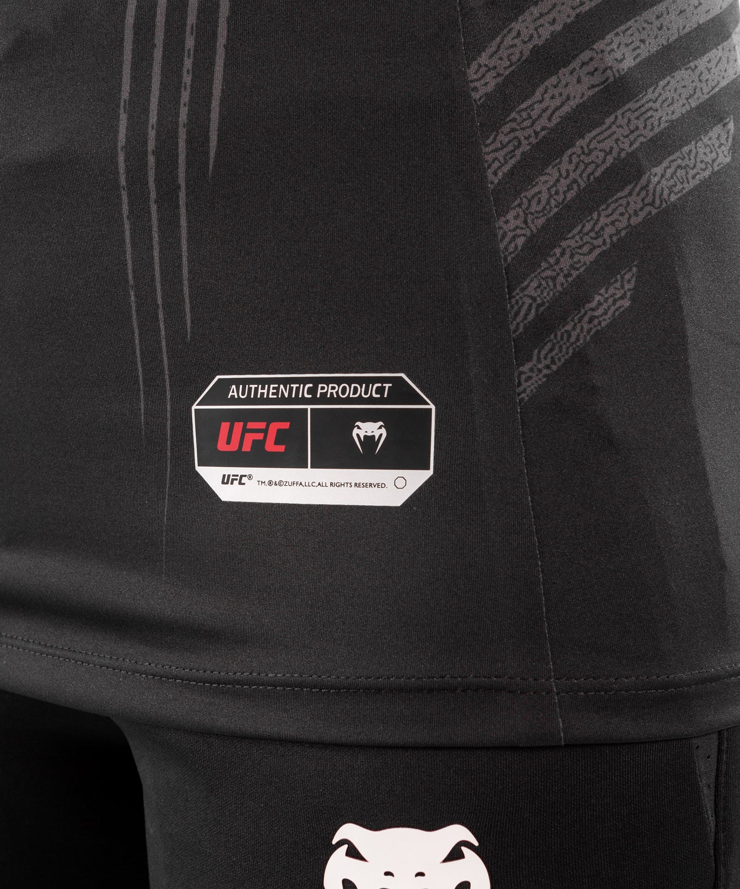 Camiseta Técnica Para Mujer UFC Venum Authentic Fight Night - Negro