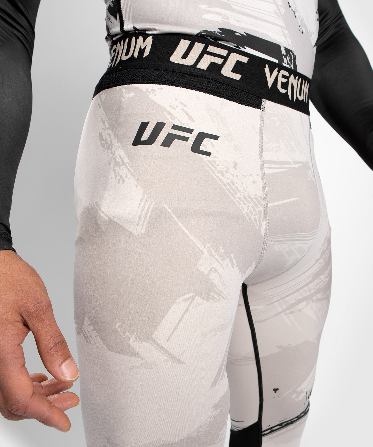 Pantalones UFC Venum Authentic Fight Week 2.0 Compression - Arena